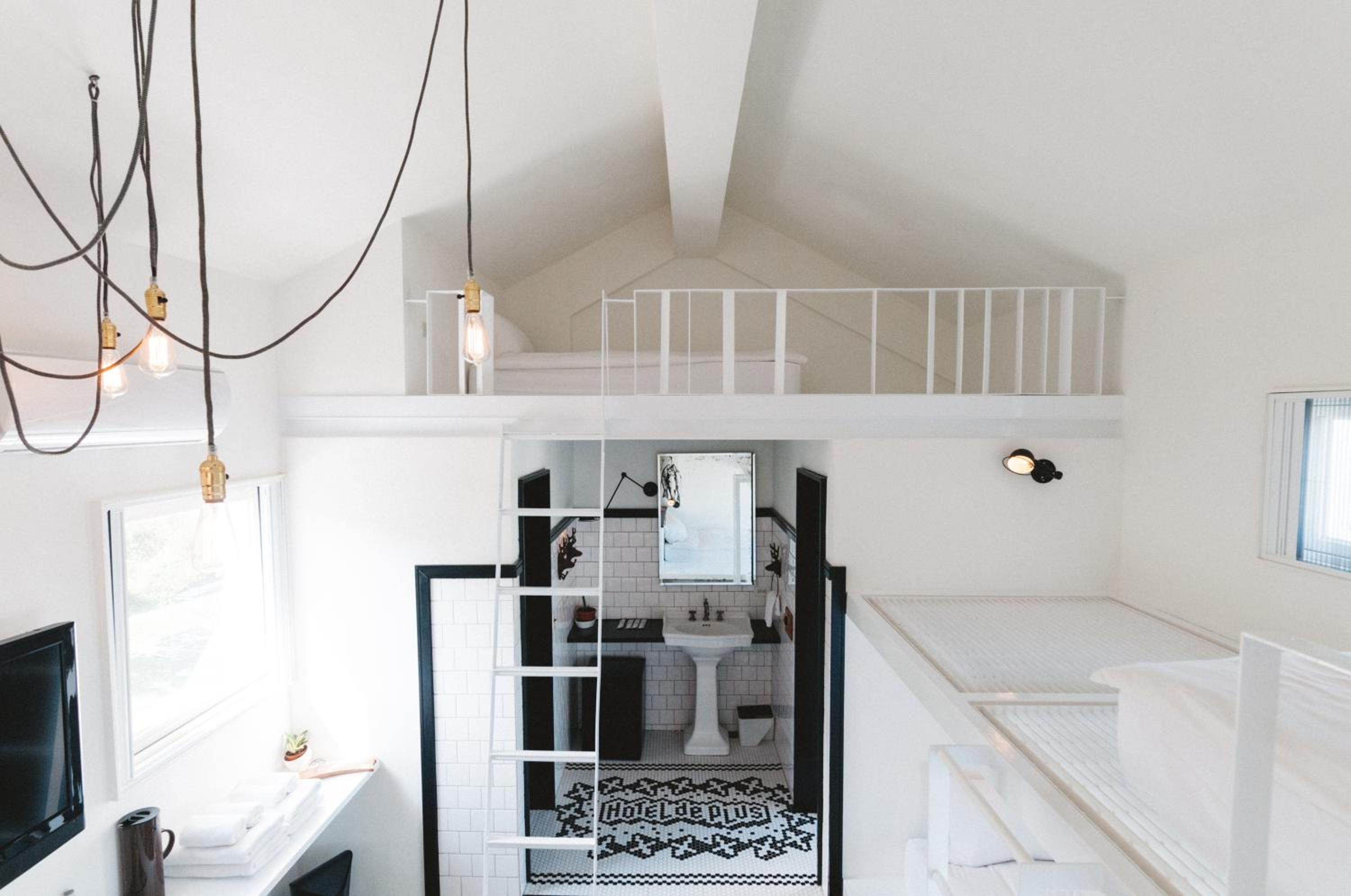 Standard Quadruple Room - Photo 1