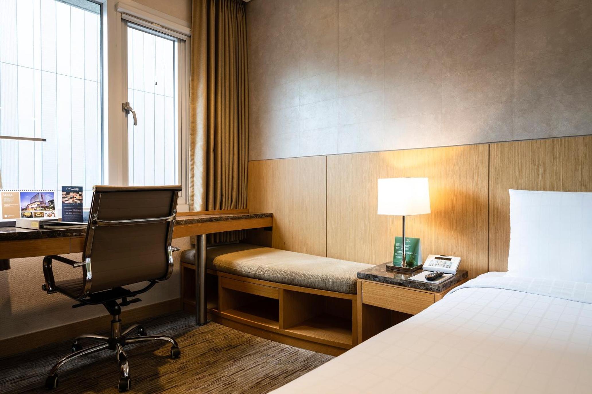 Standard Double Room - Photo 3