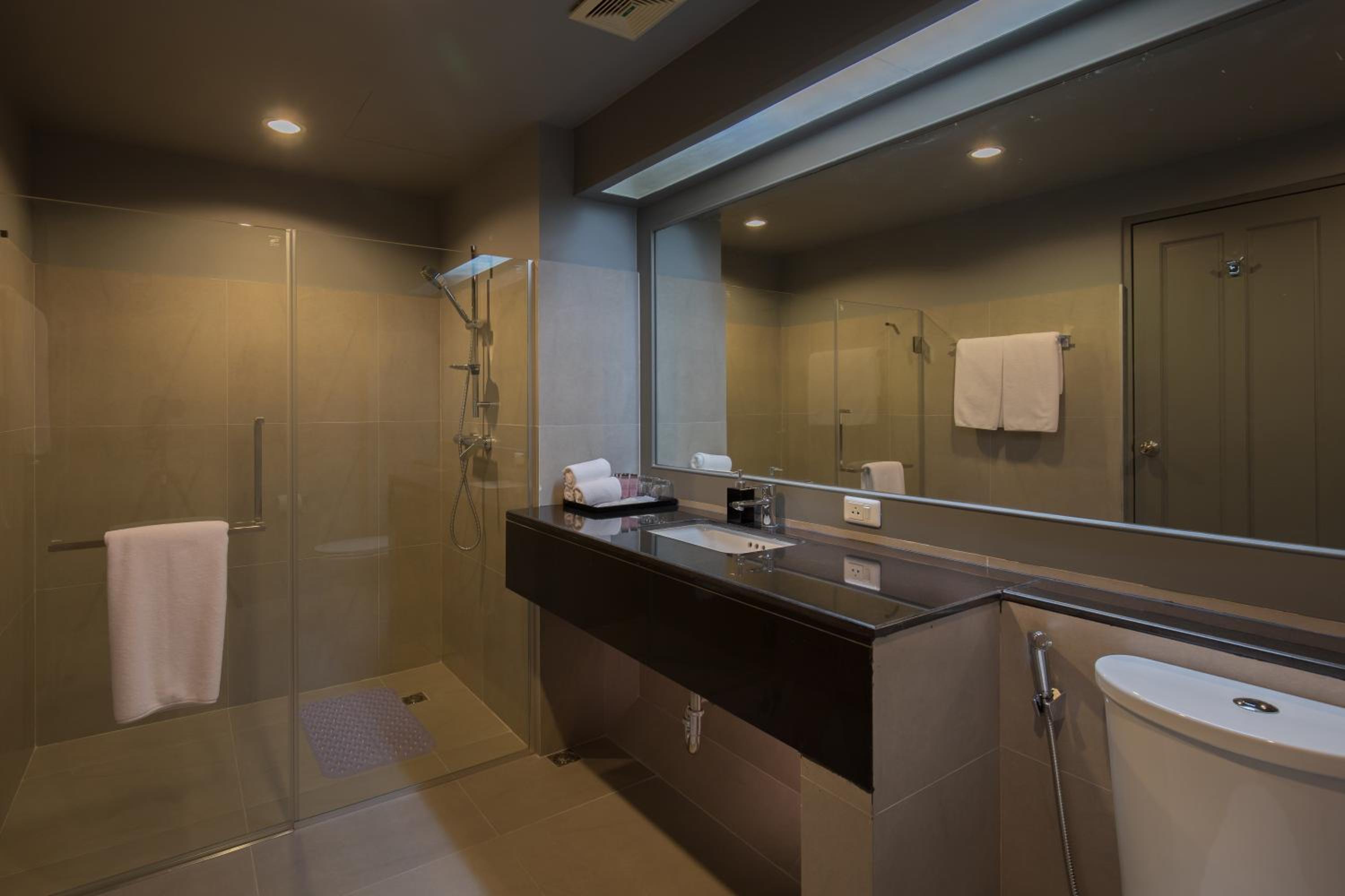 Family Suite - Photo 4
