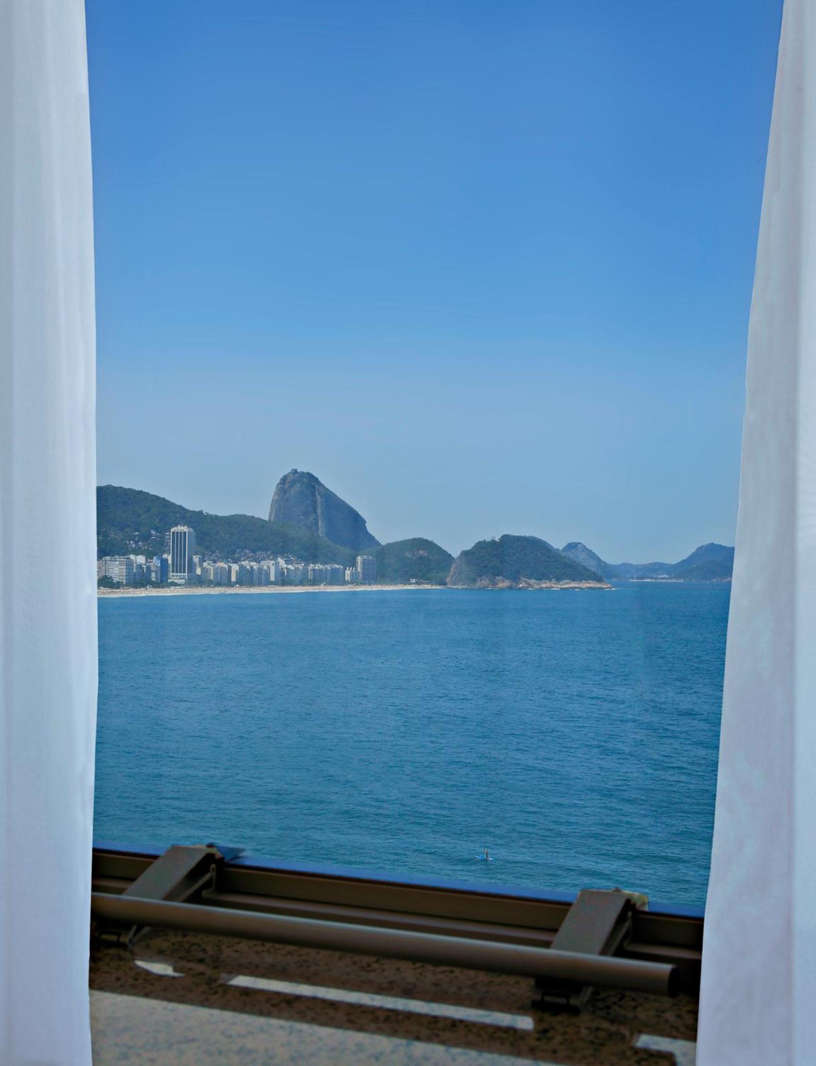 Deluxe Double Room with Sea View - Photo 4