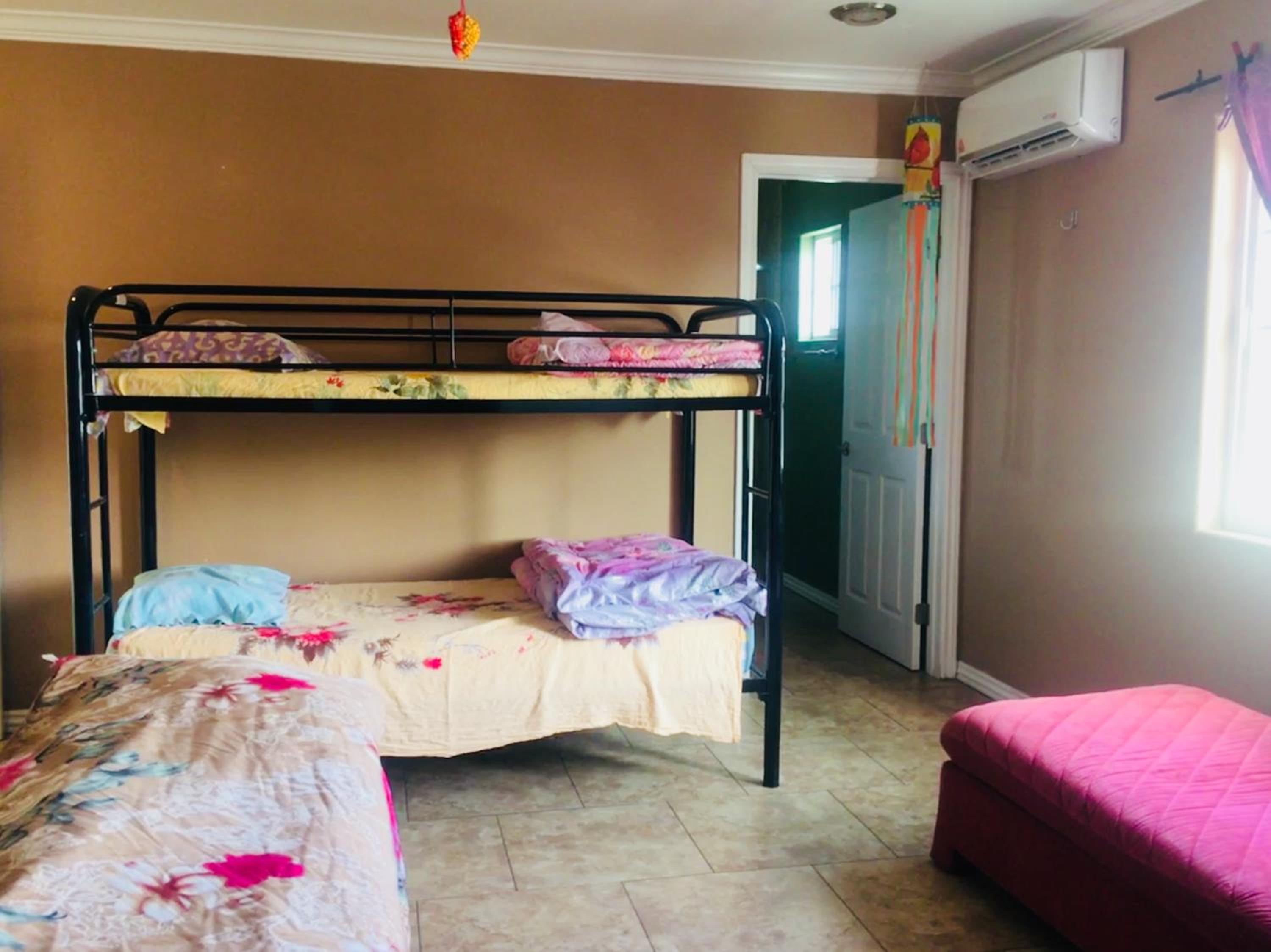 Triple Room with Bathroom photo 3