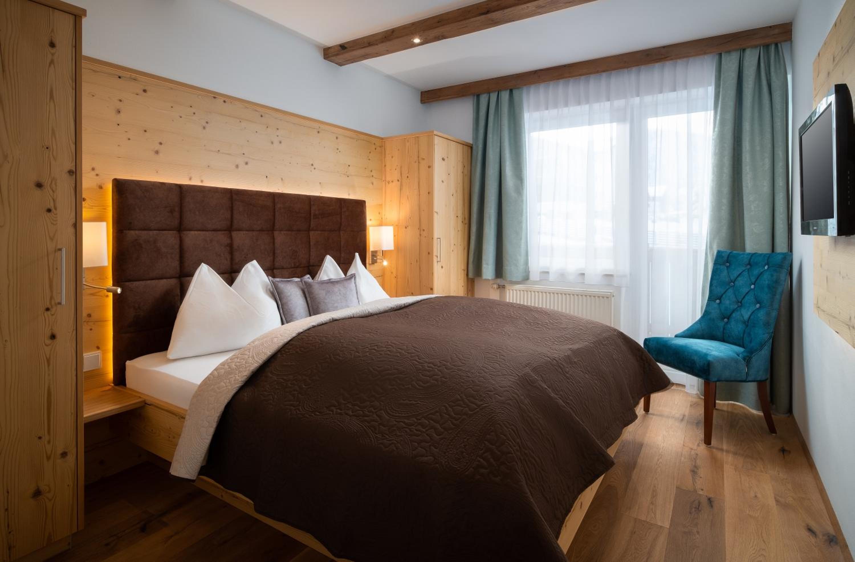 Double Room with Balcony photo 1