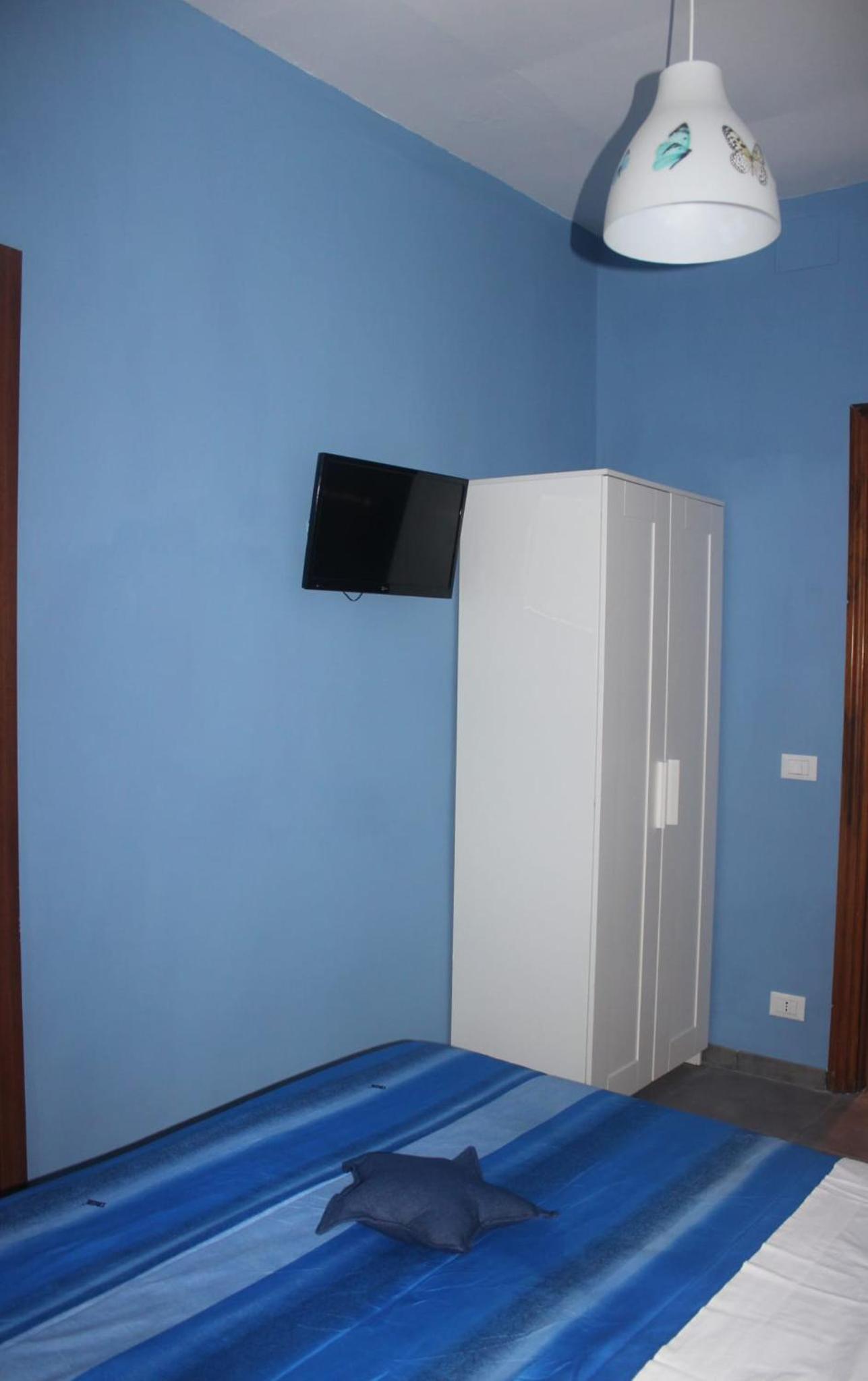 Double or Twin Room with Private Bathroom