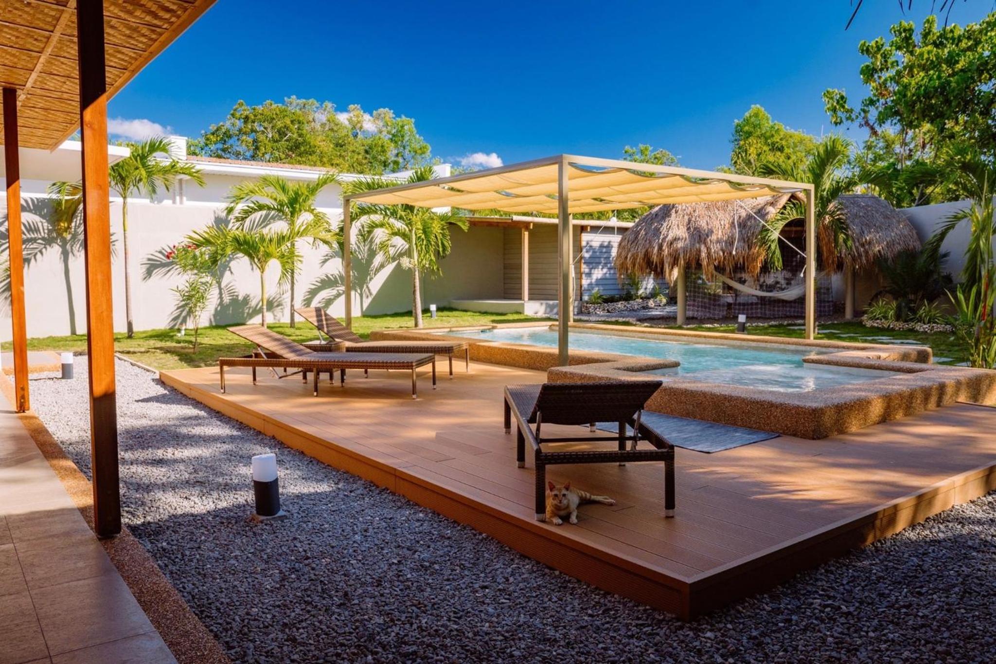 Two-Bedroom Villa with Private Pool - Photo 2