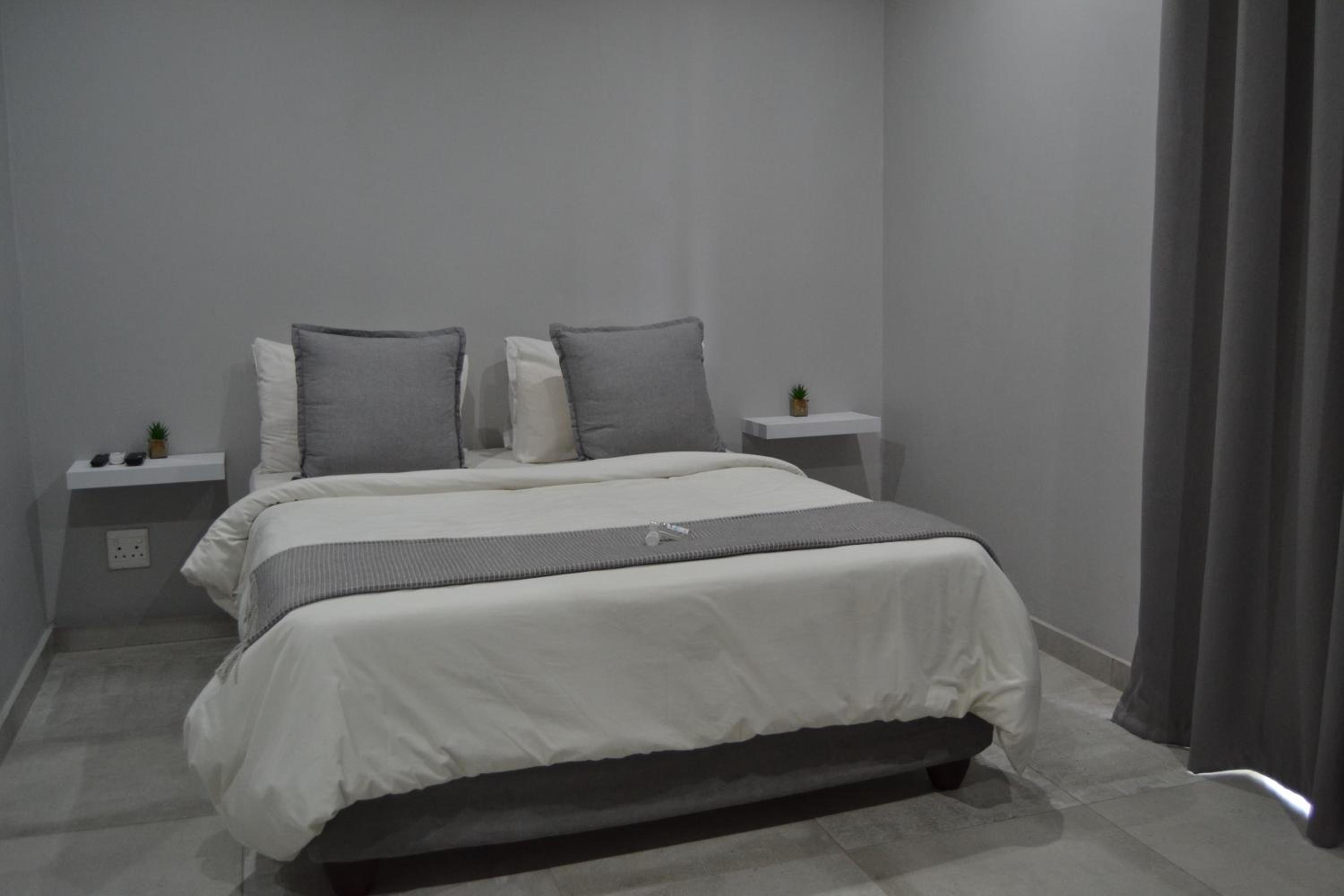 Large Twin Room