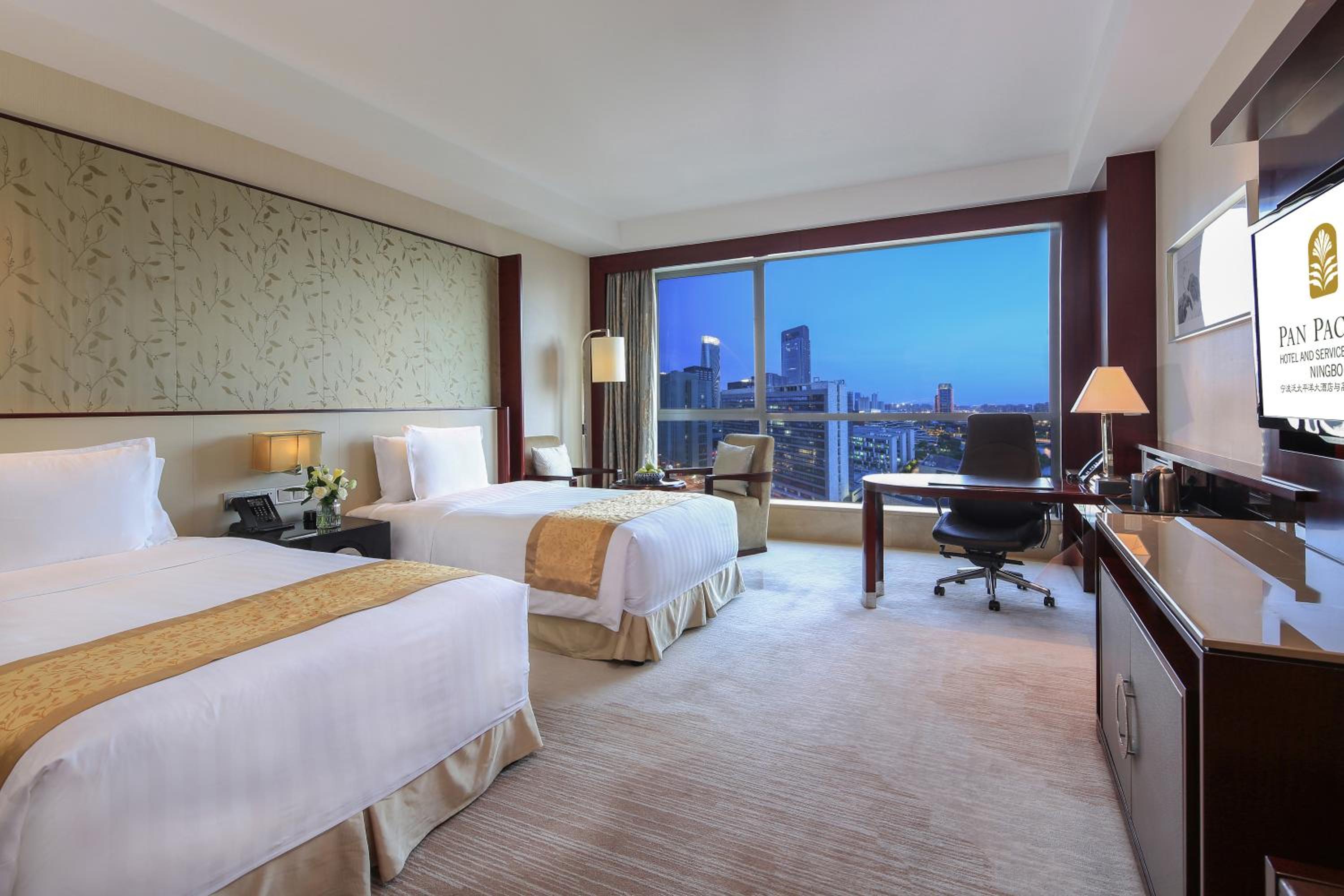 Deluxe Twin Bed Room(Reserve at least one week in advance to enjoy two complimentary daily laundry services and a discount voucher for Madr 99 restaurant)
