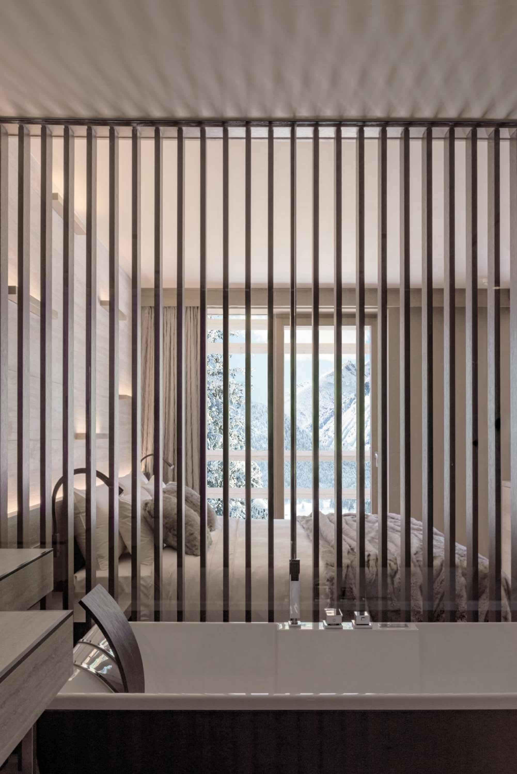 One-Bedroom Apartment - Photo 1