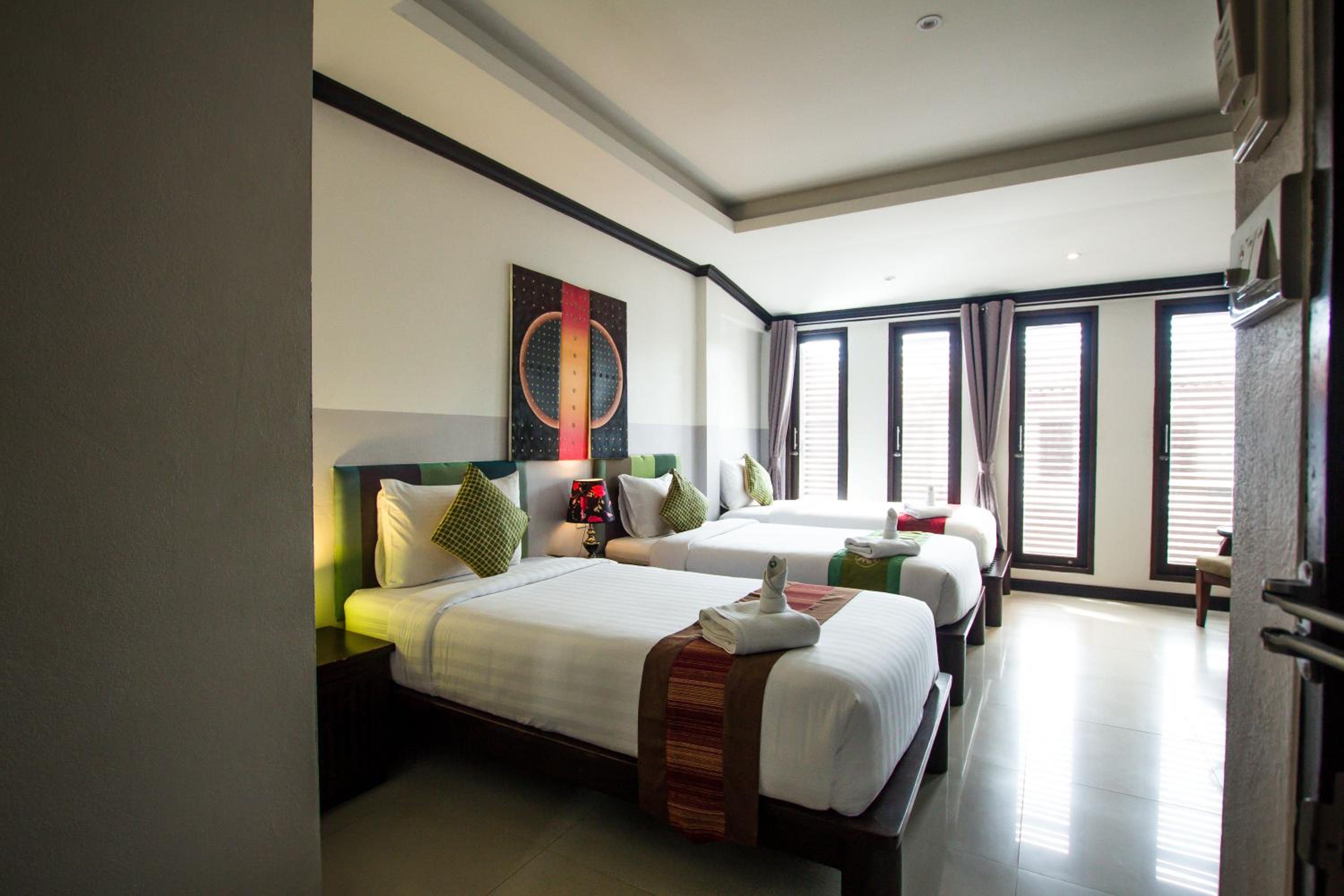 Deluxe Triple Room photo 3