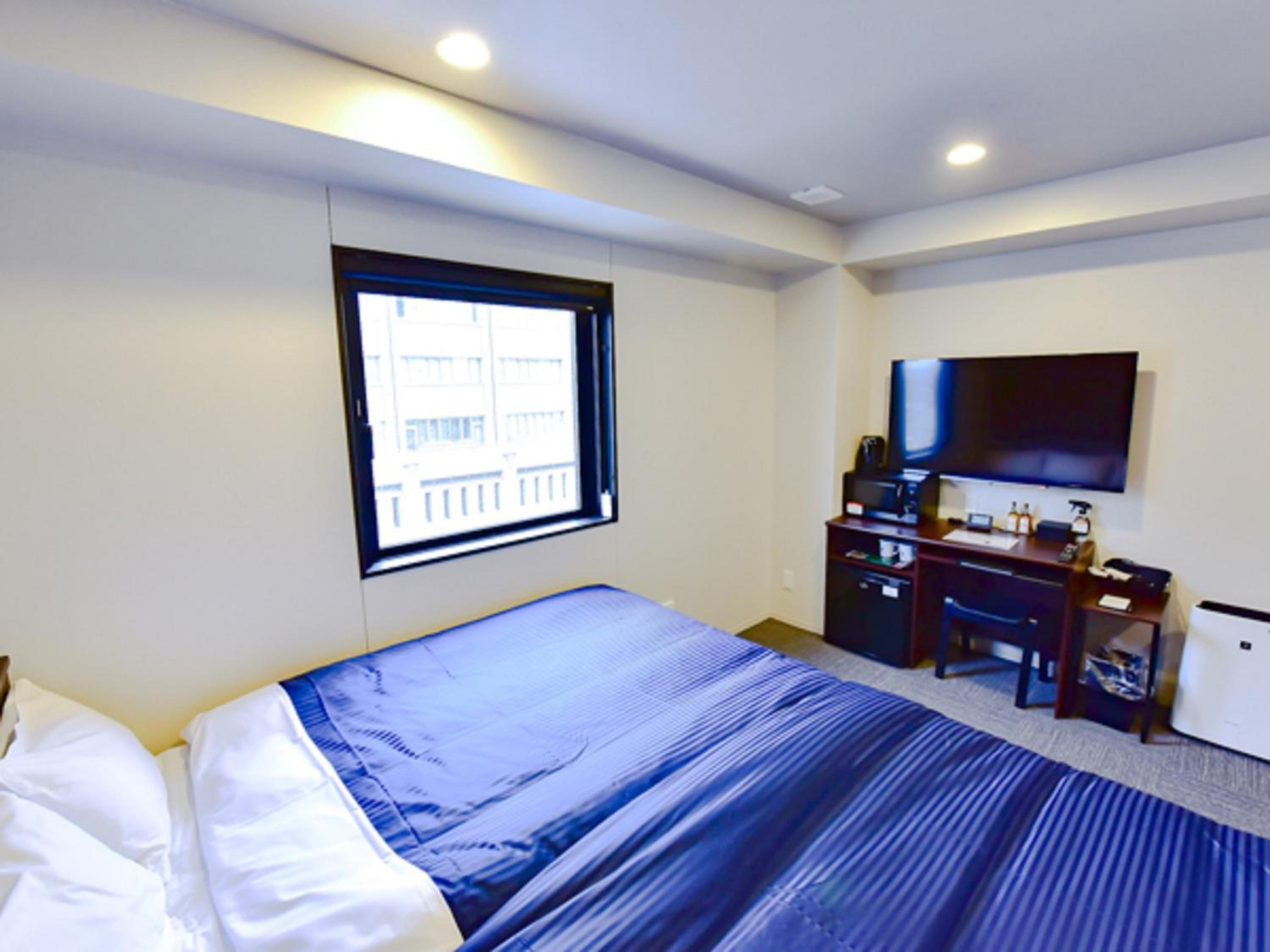 Twin Room - Non-Smoking - Photo 1