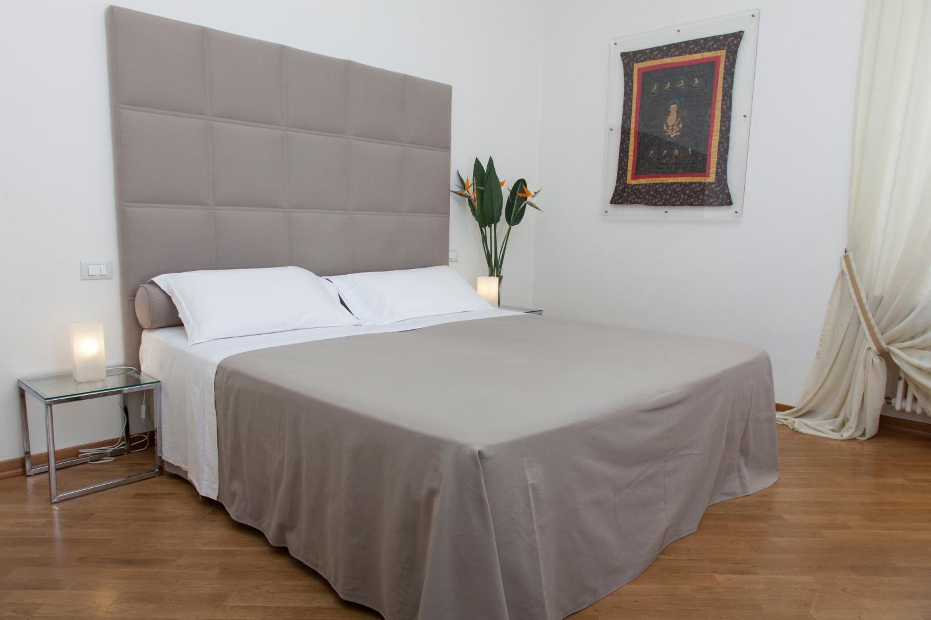 Deluxe Suite - Photo 21