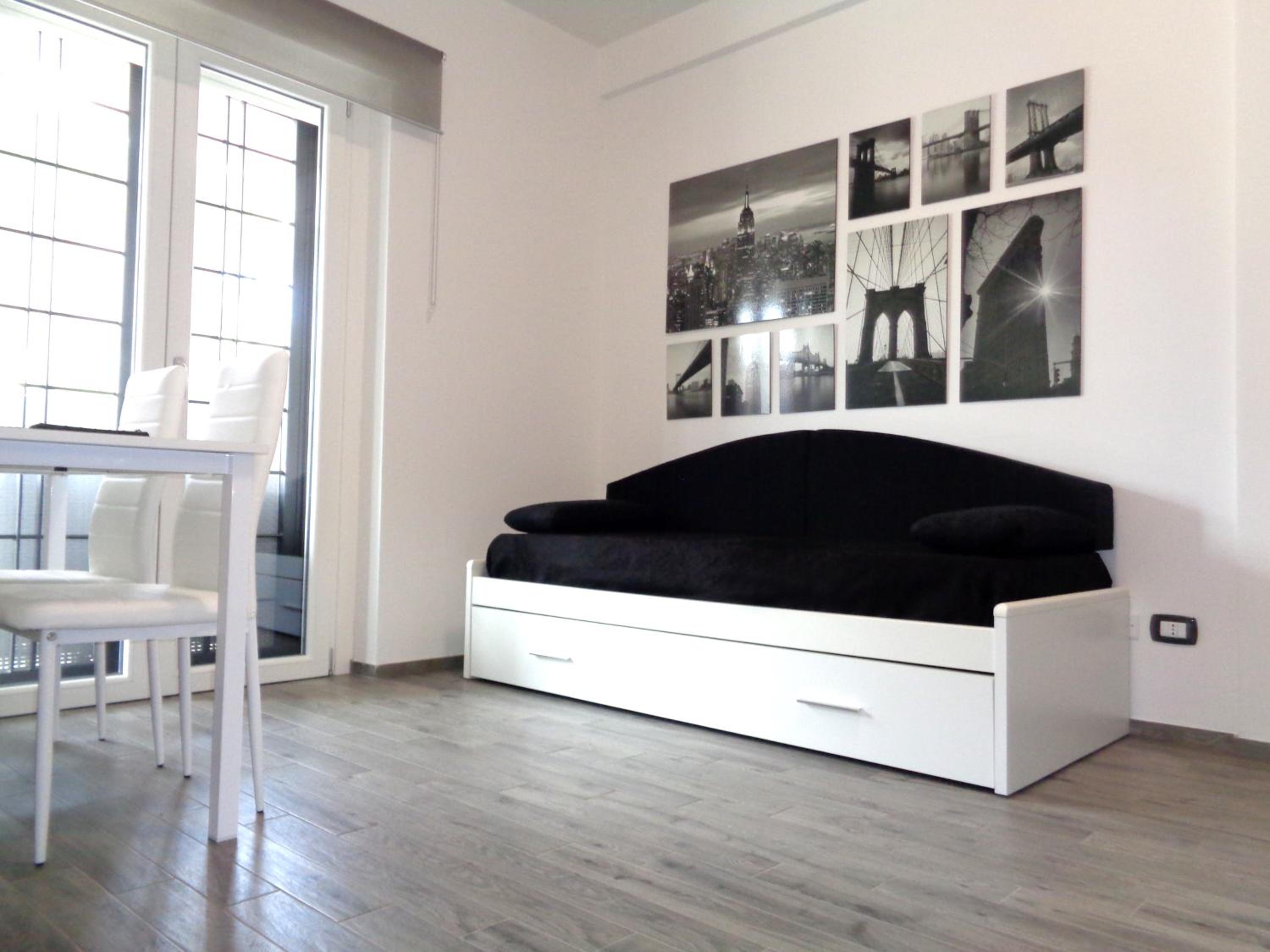 One-Bedroom House