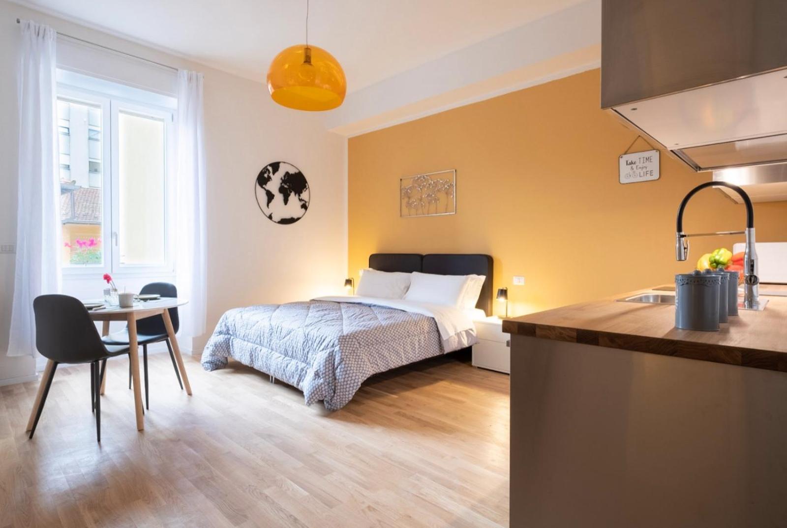 Studio Apartment