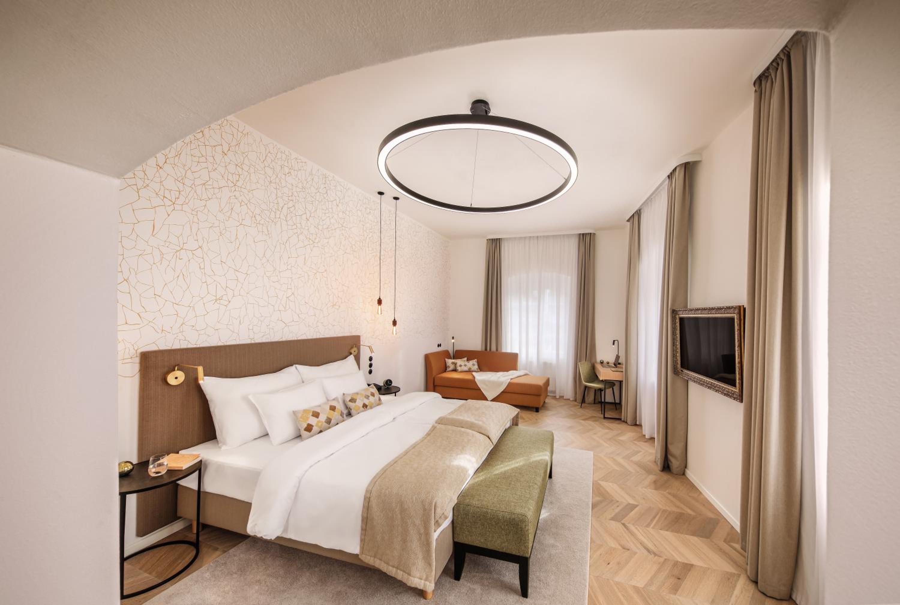 Deluxe Double Room - Photo 1