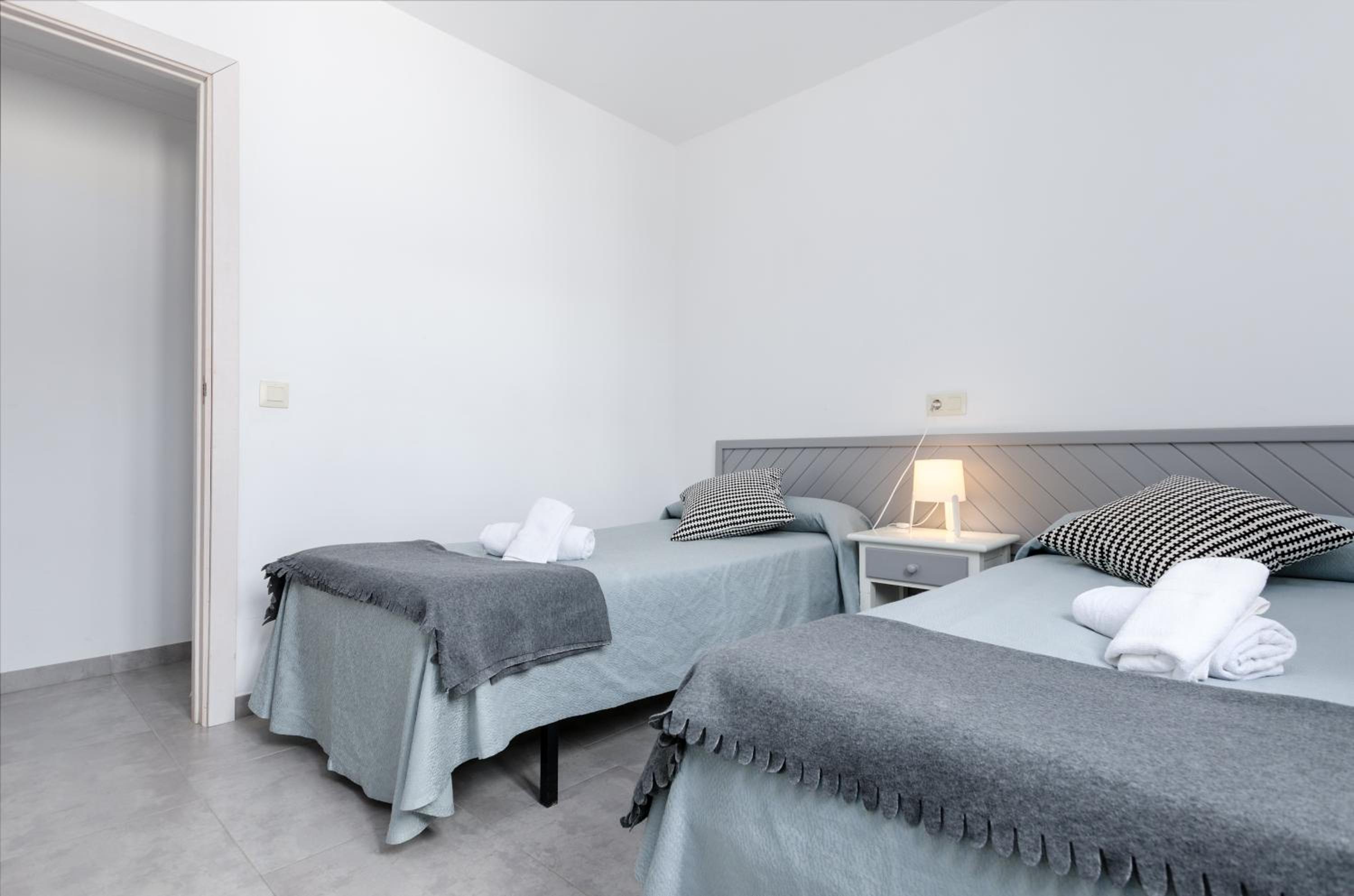 Apartamento con Balcón