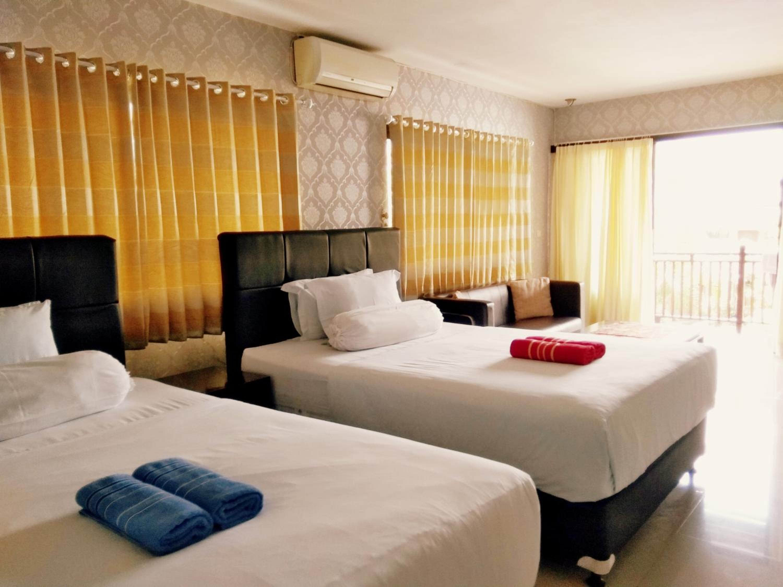 Superior Quadruple Room photo 1