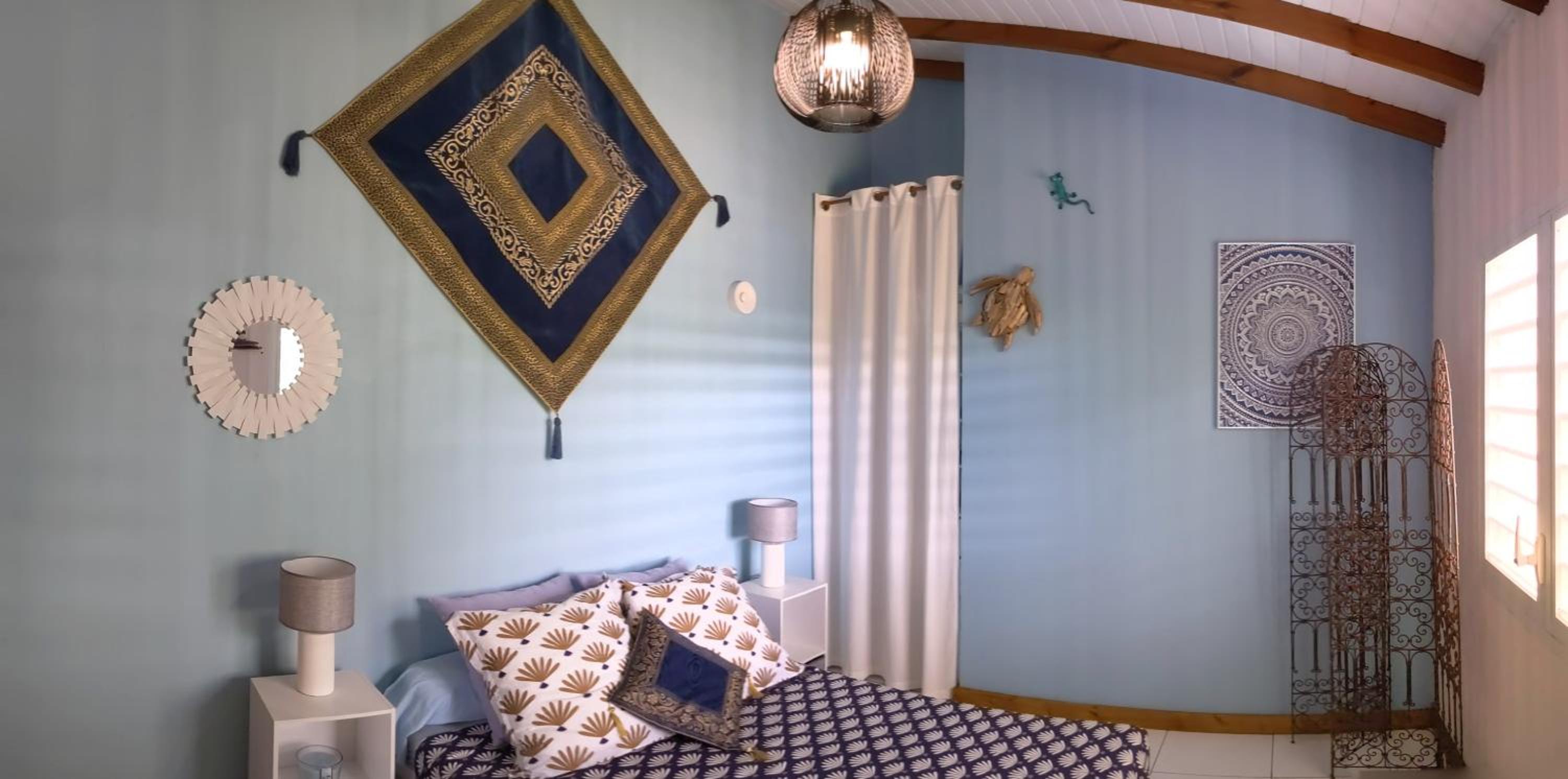 Deluxe Double Room with Balcony and Sea View - Photo 6