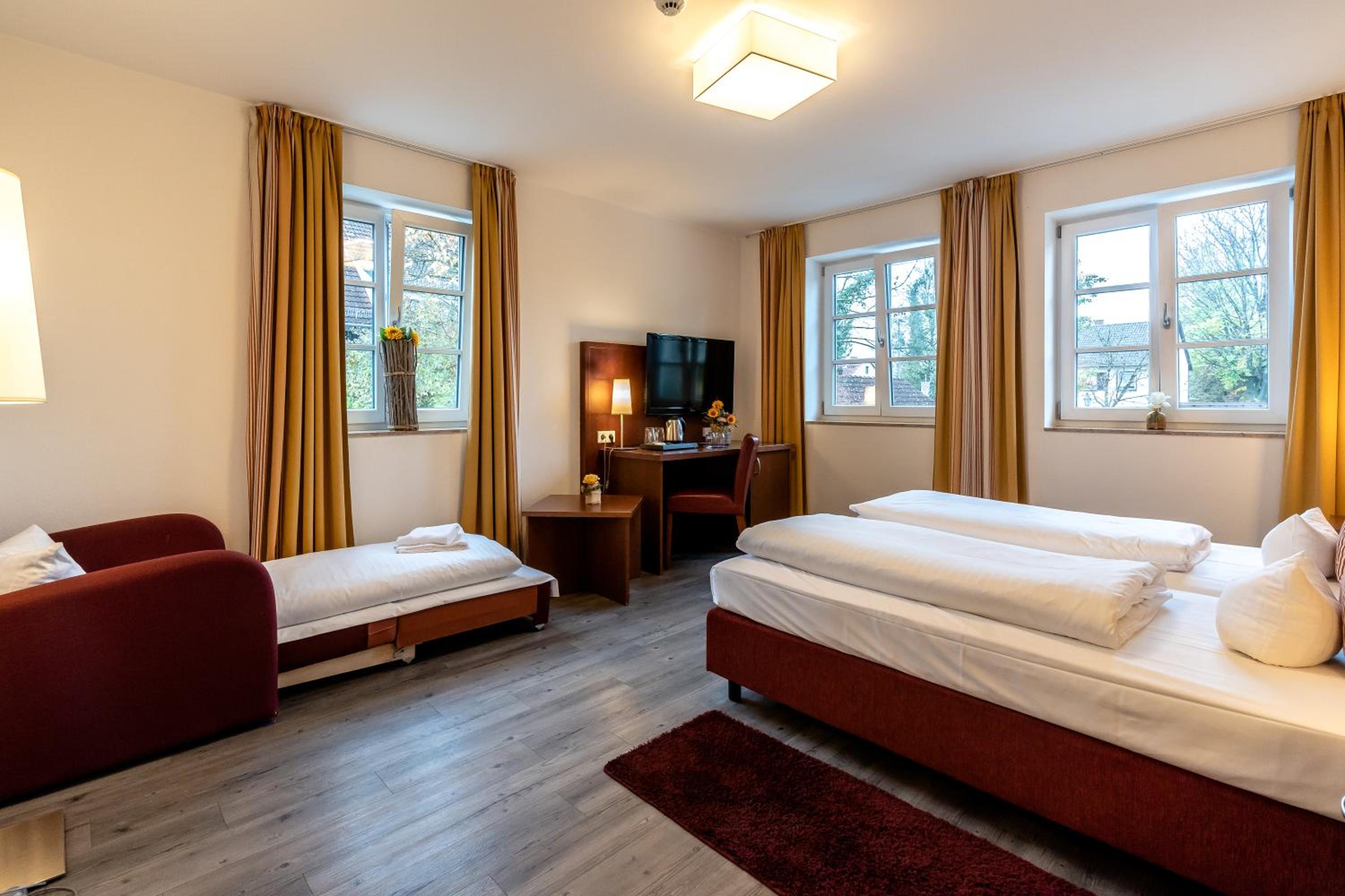 Triple Room