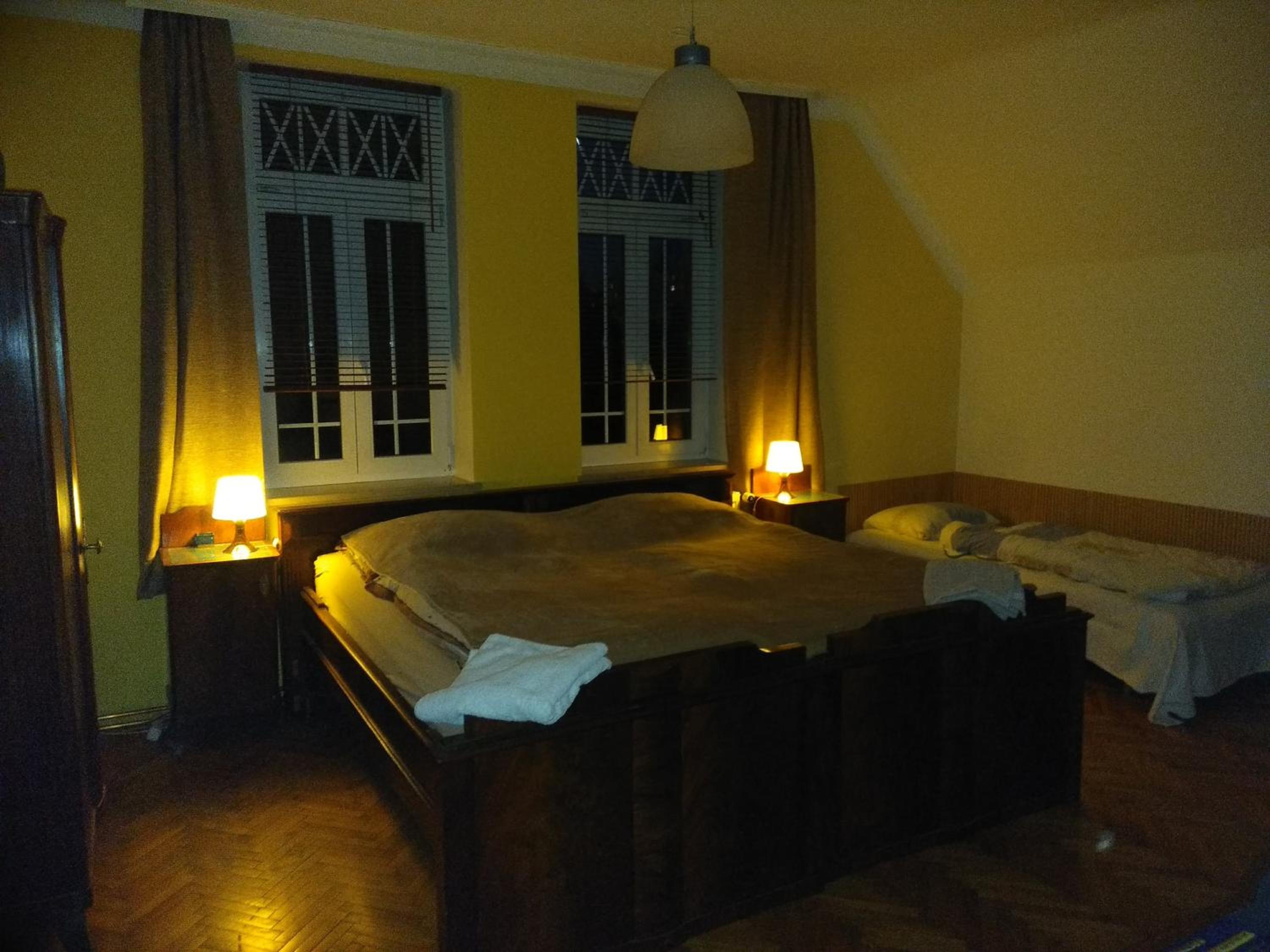 Deluxe Double Room with Extra Bed - Photo 3