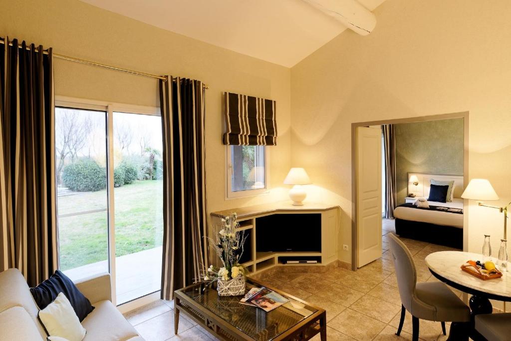 Suite photo 1
