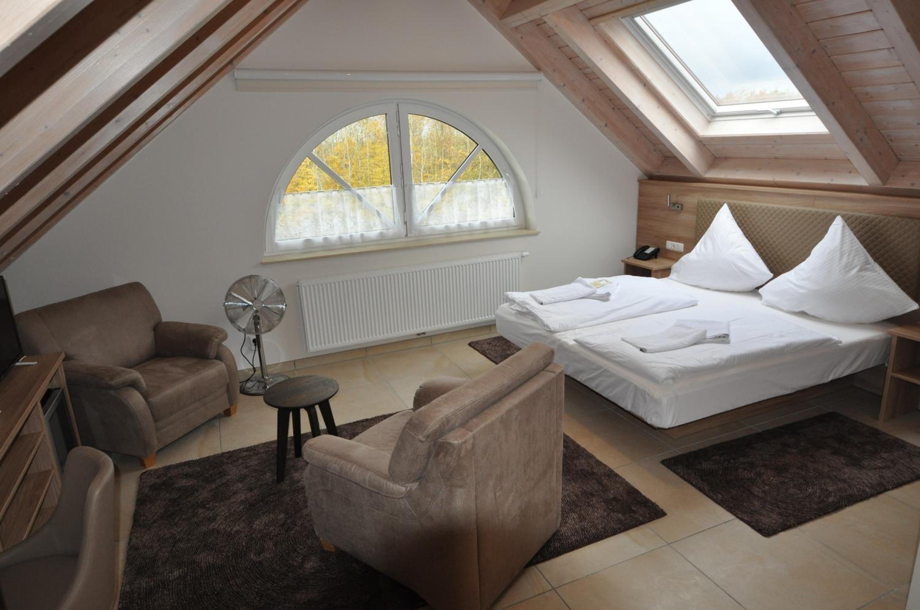 Atelierzimmer Attic - Photo 6