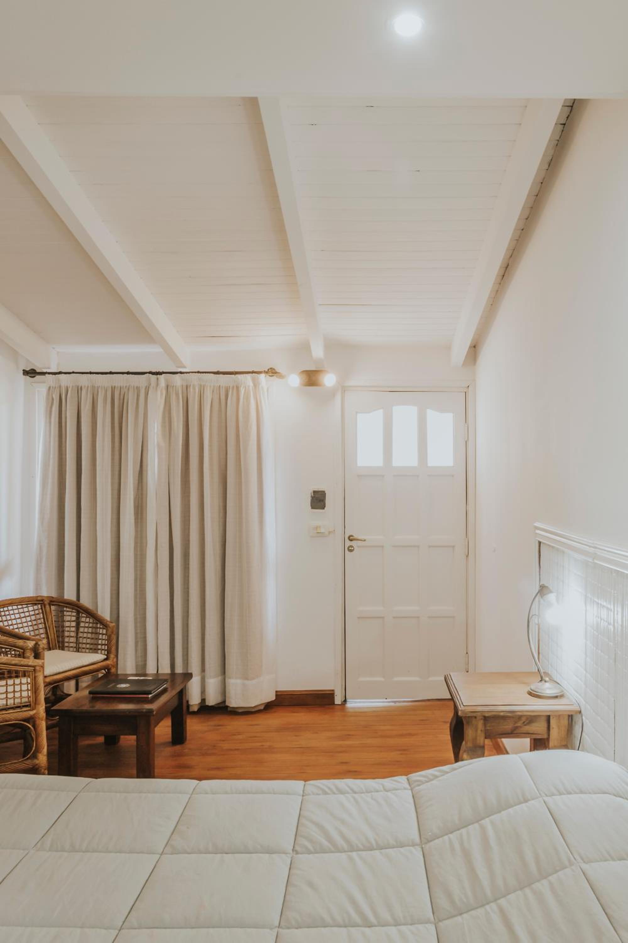 Standard Double or Twin Room photo 3