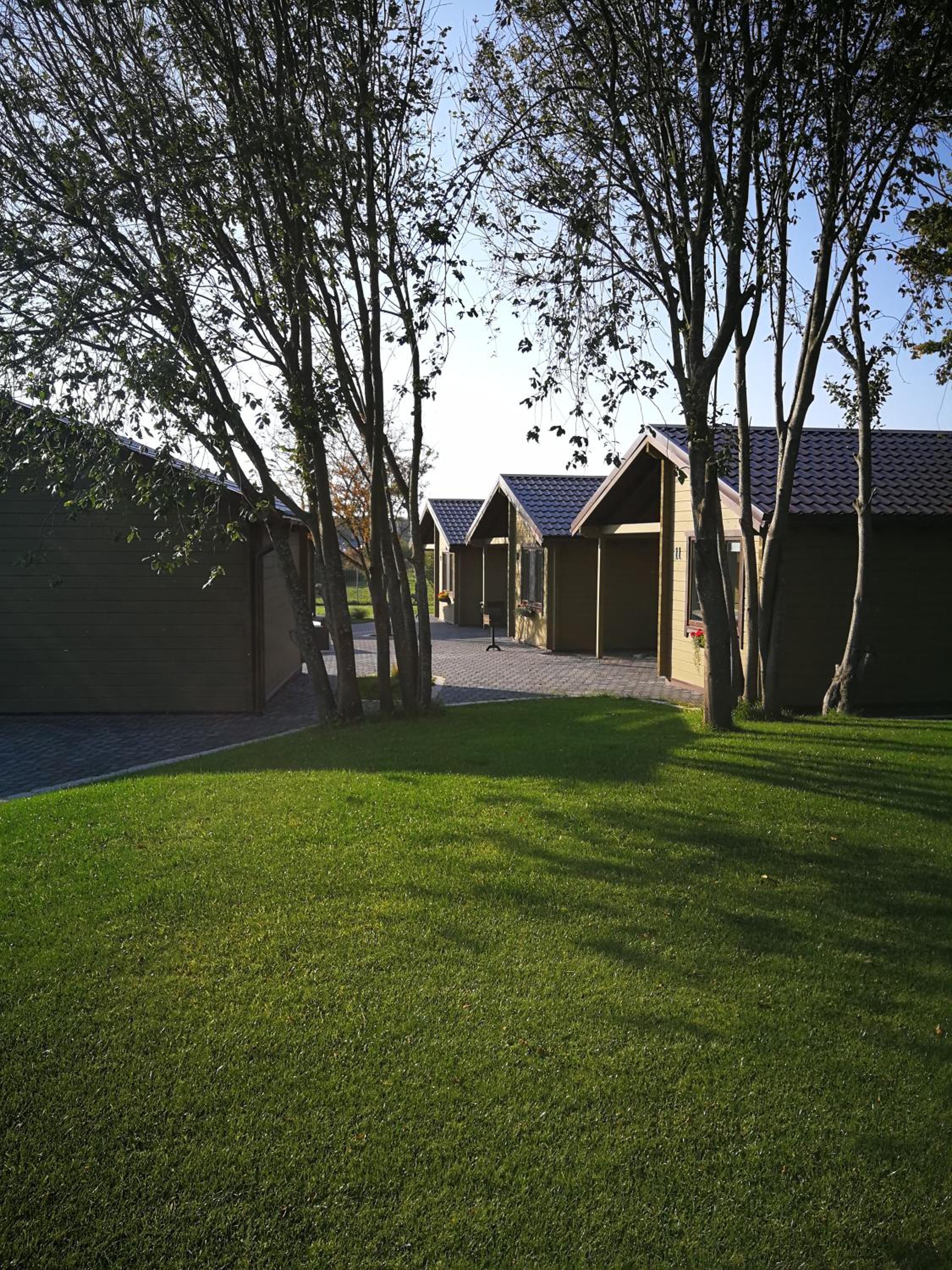 One-Bedroom House - Photo 11