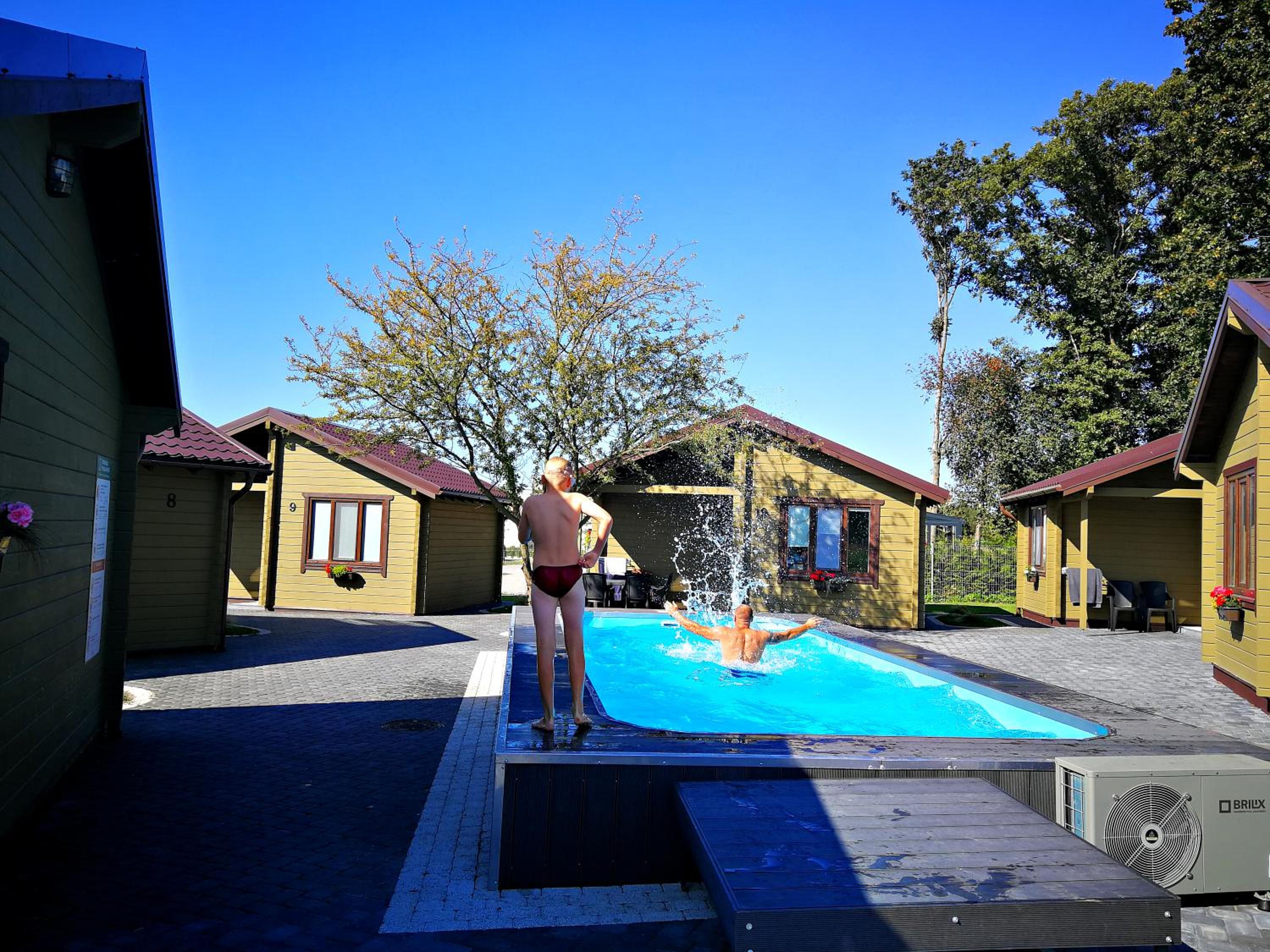 One-Bedroom House - Photo 16