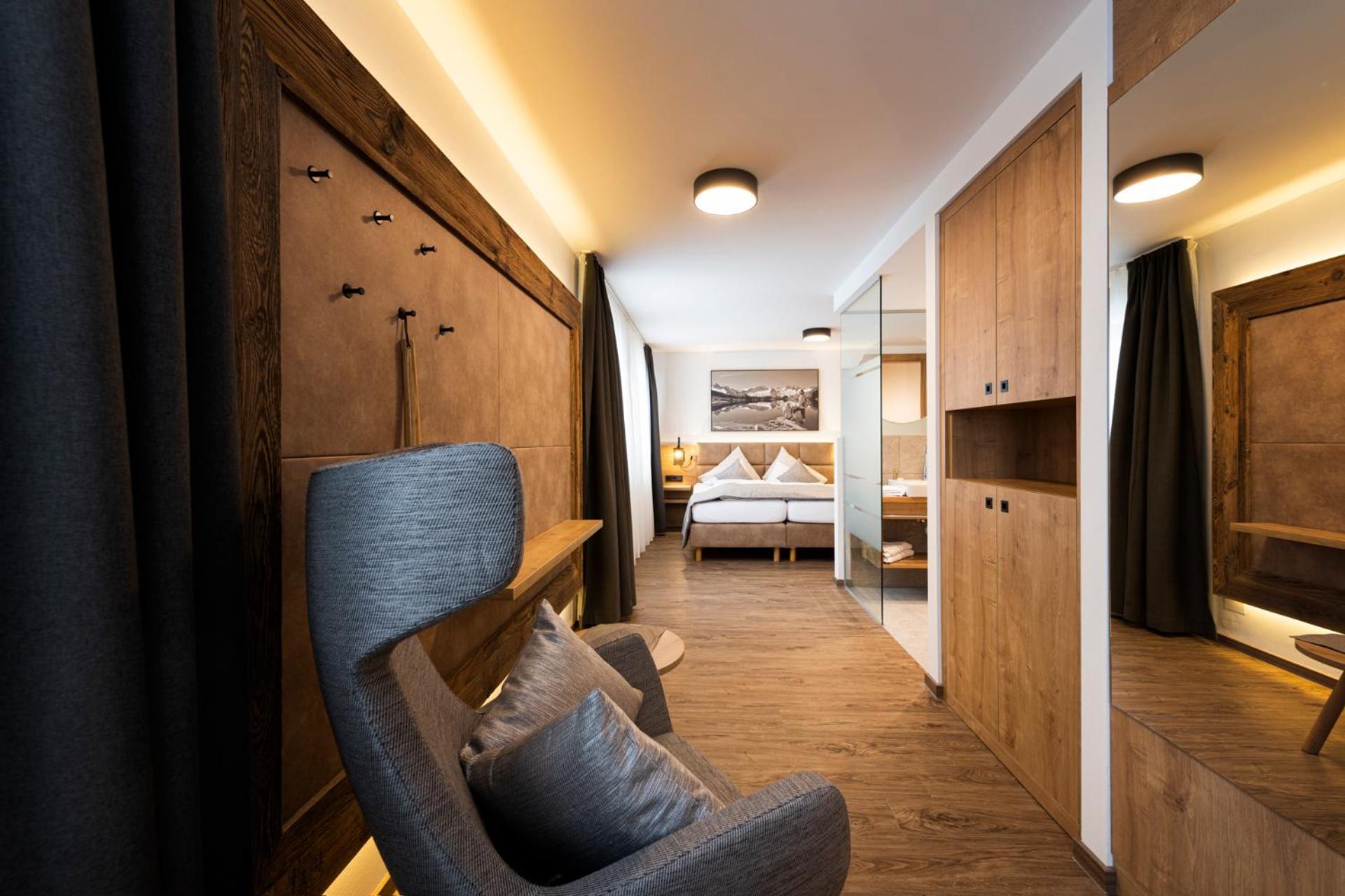 Double Room Alpine Style with Glacier View photo 3