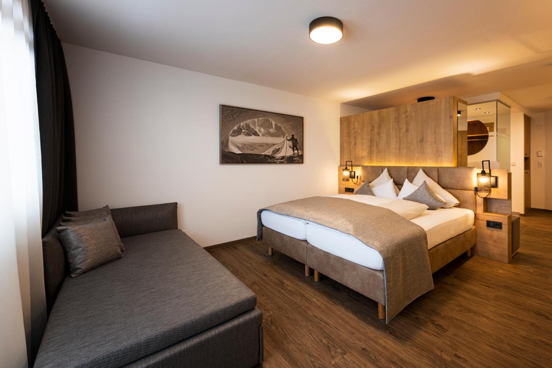 Double Room Alpine Style with Glacier View photo 1