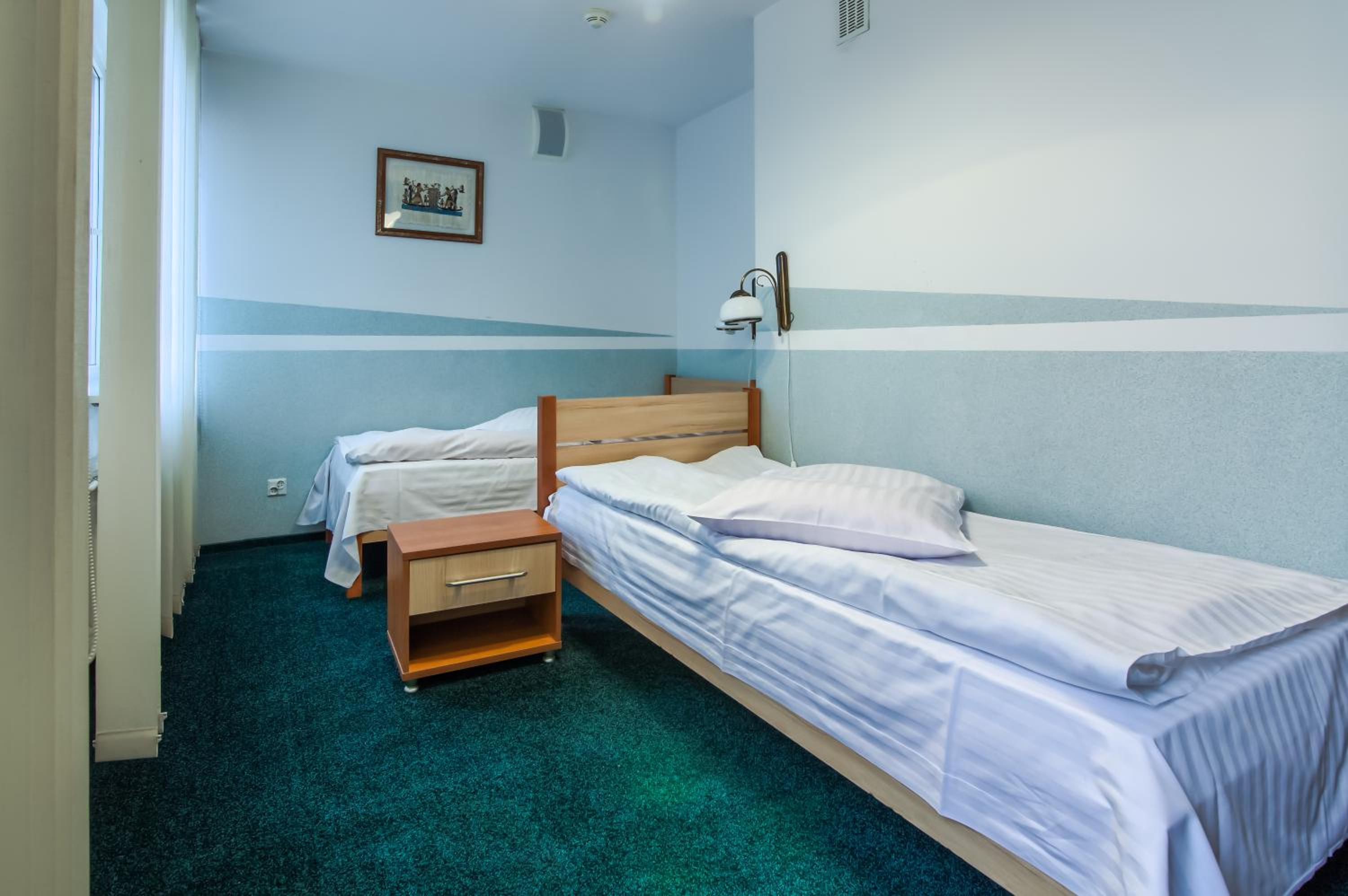 Standard Twin Room photo 3