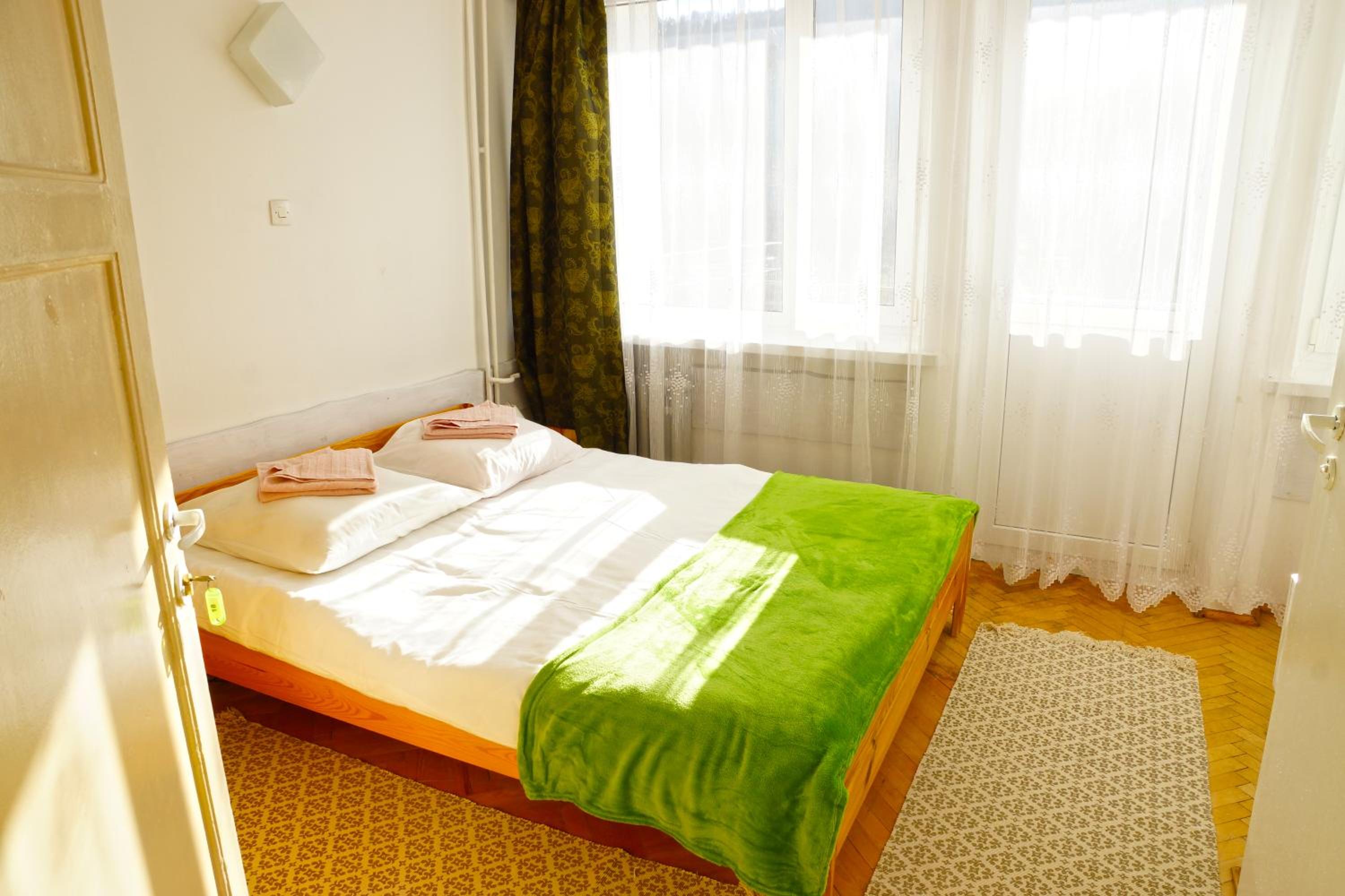 Standard Queen Room photo 3
