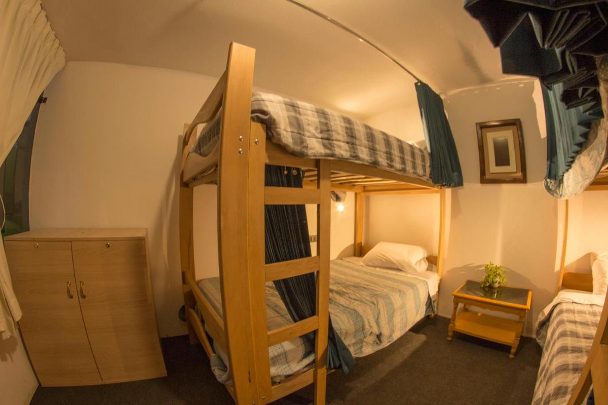 Bunk Bed in Mixed Dormitory Room photo 2