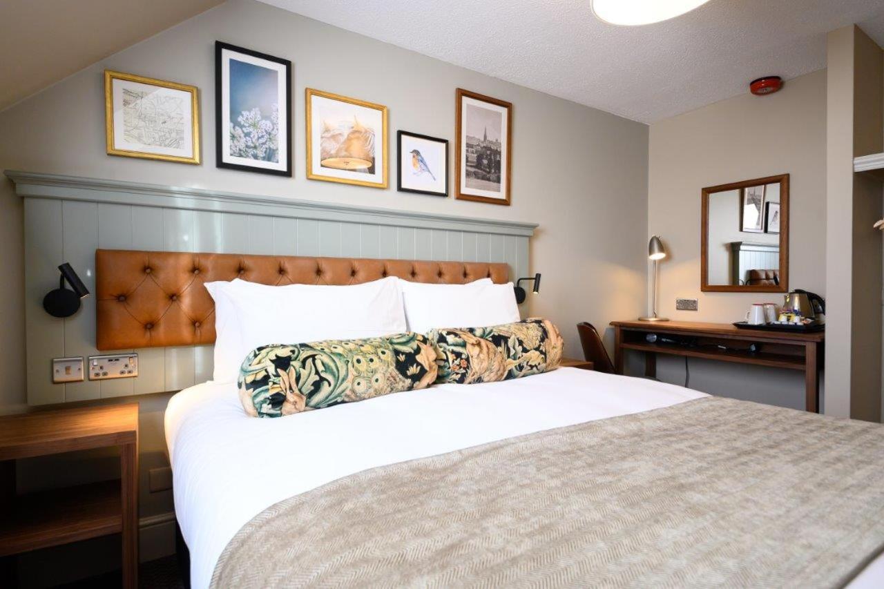 Large Double Room photo 2