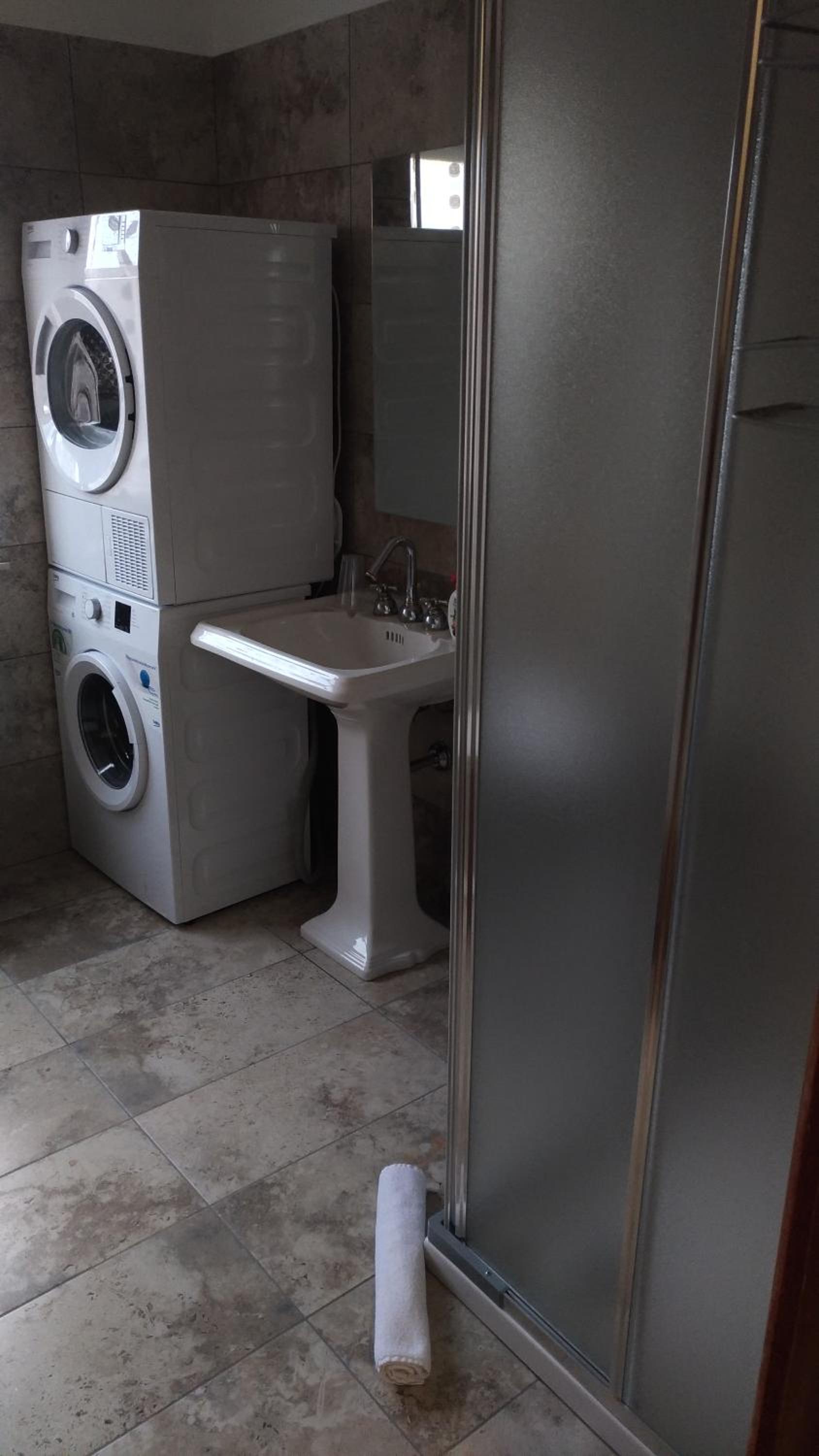 Double Room with Private External Bathroom photo 3