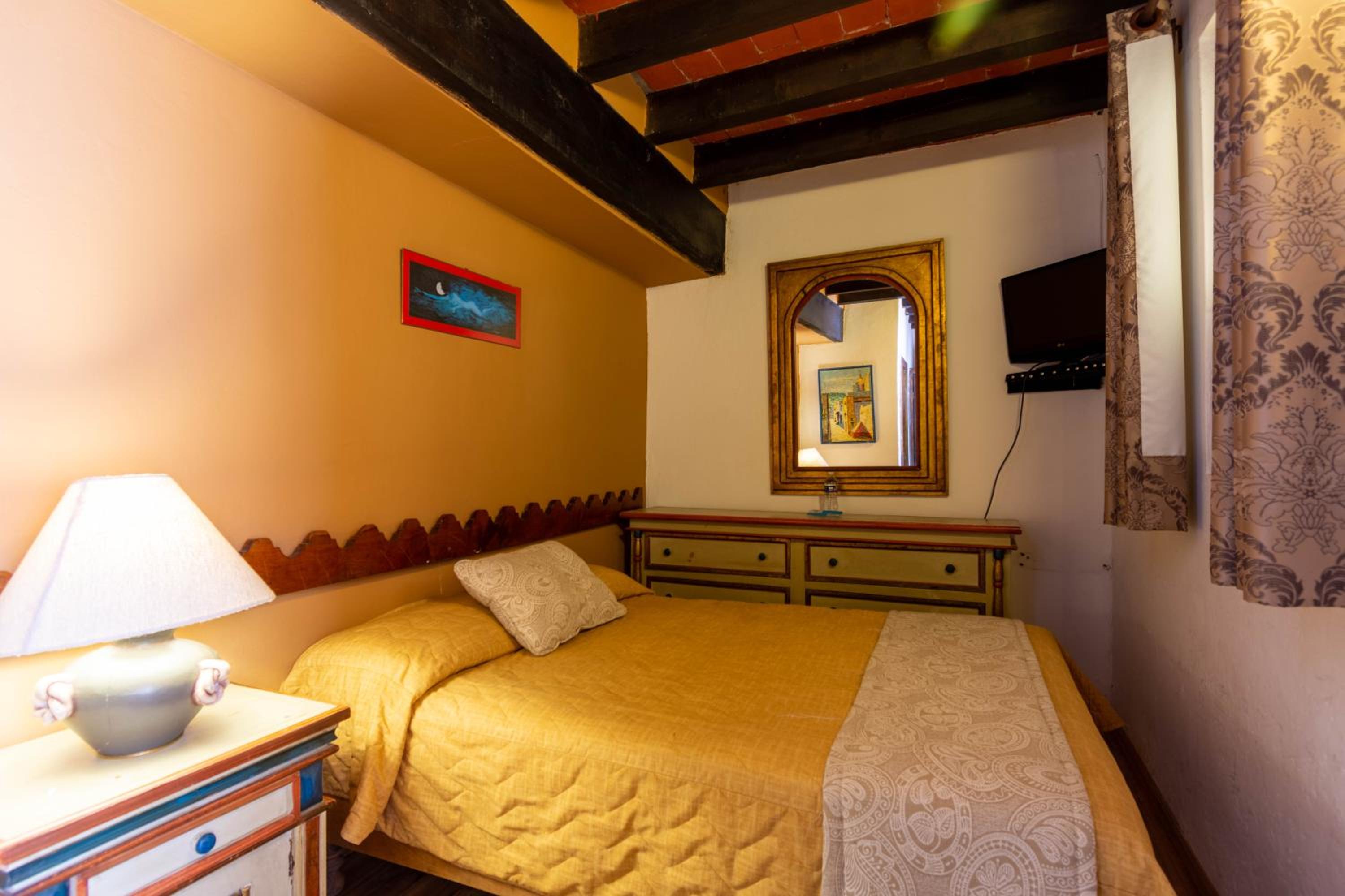 Single Room photo 3