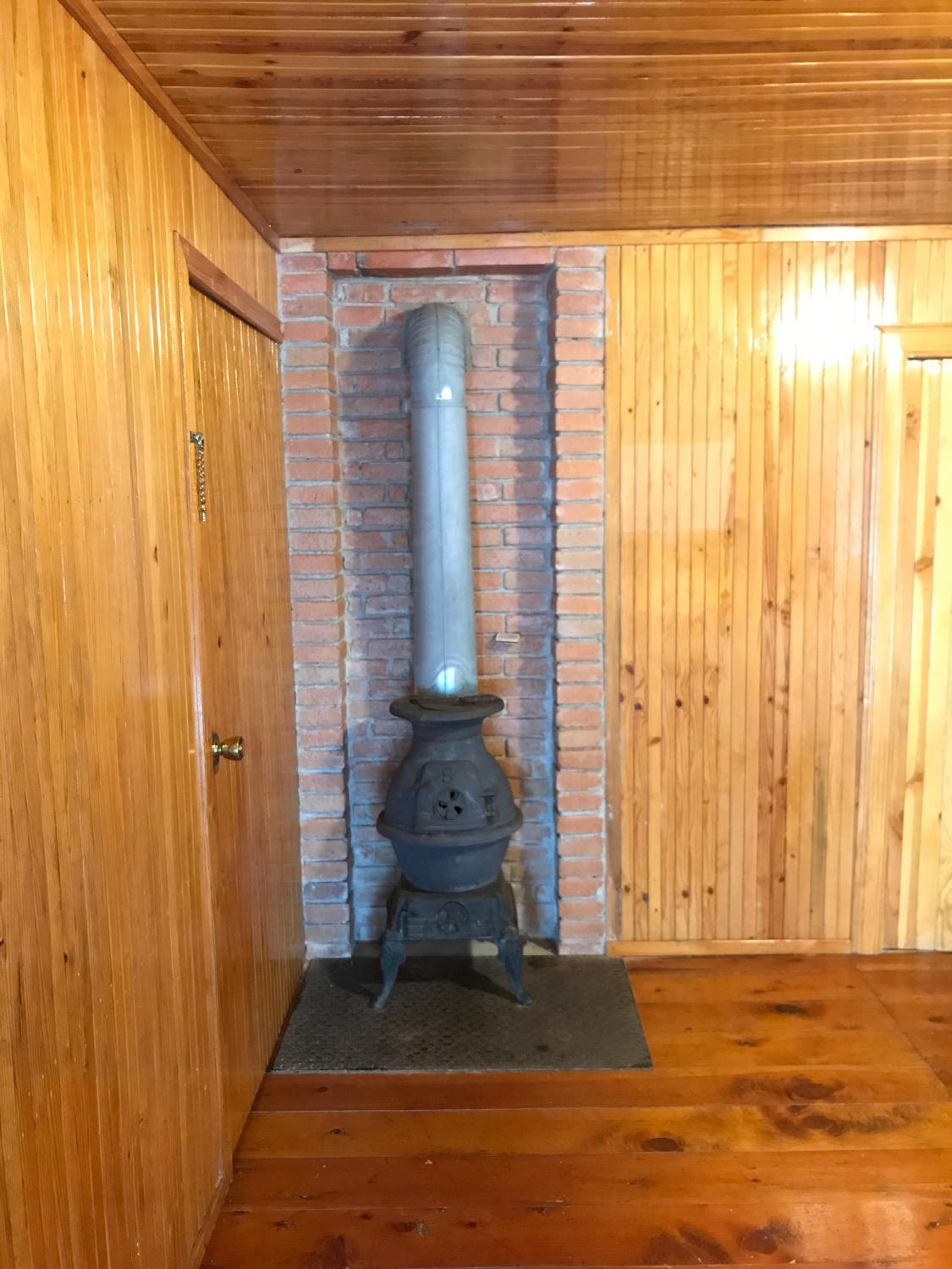 Two-Bedroom Chalet with Kitchen - Photo 29