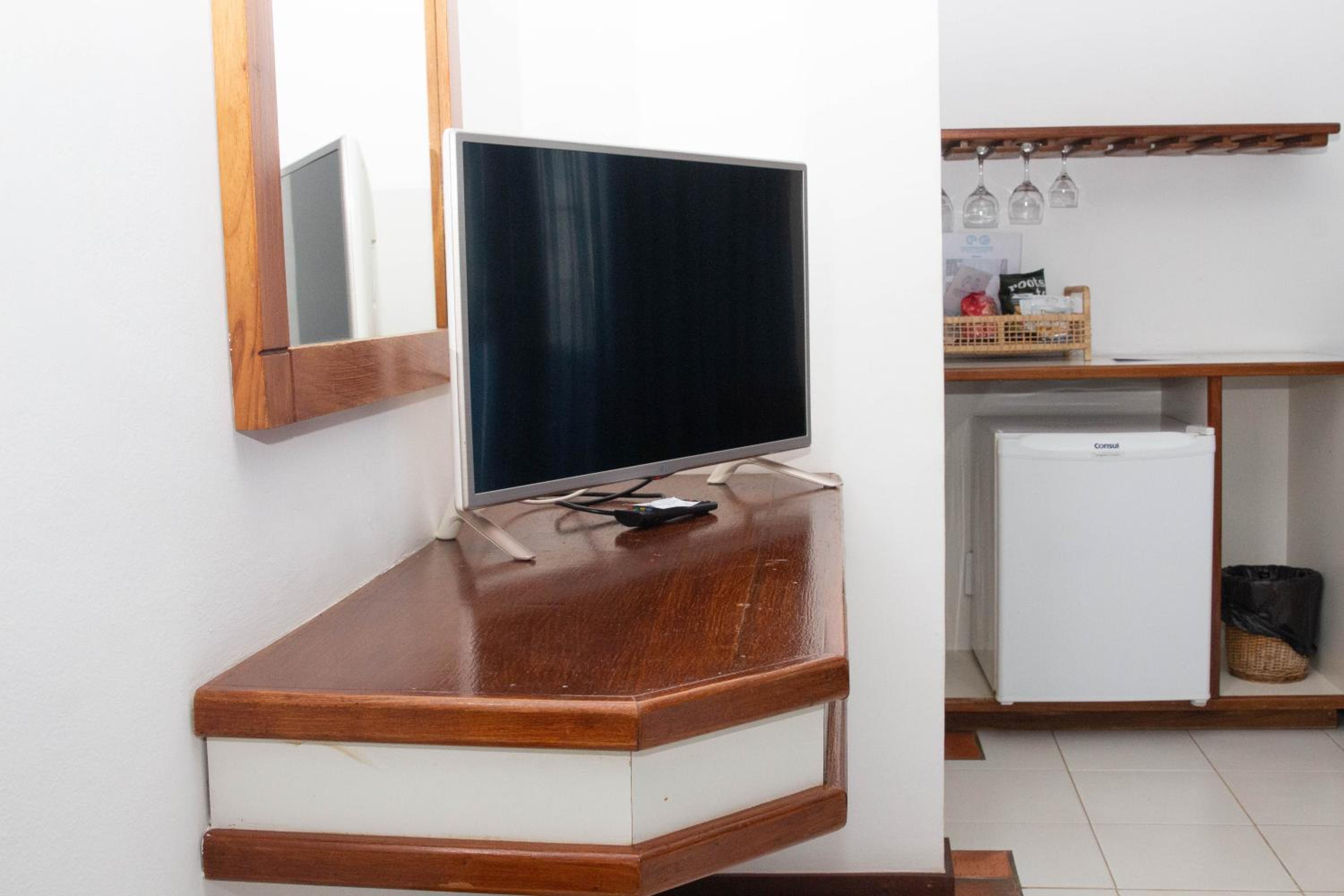 Superior Double Room with Sea View - Photo 2