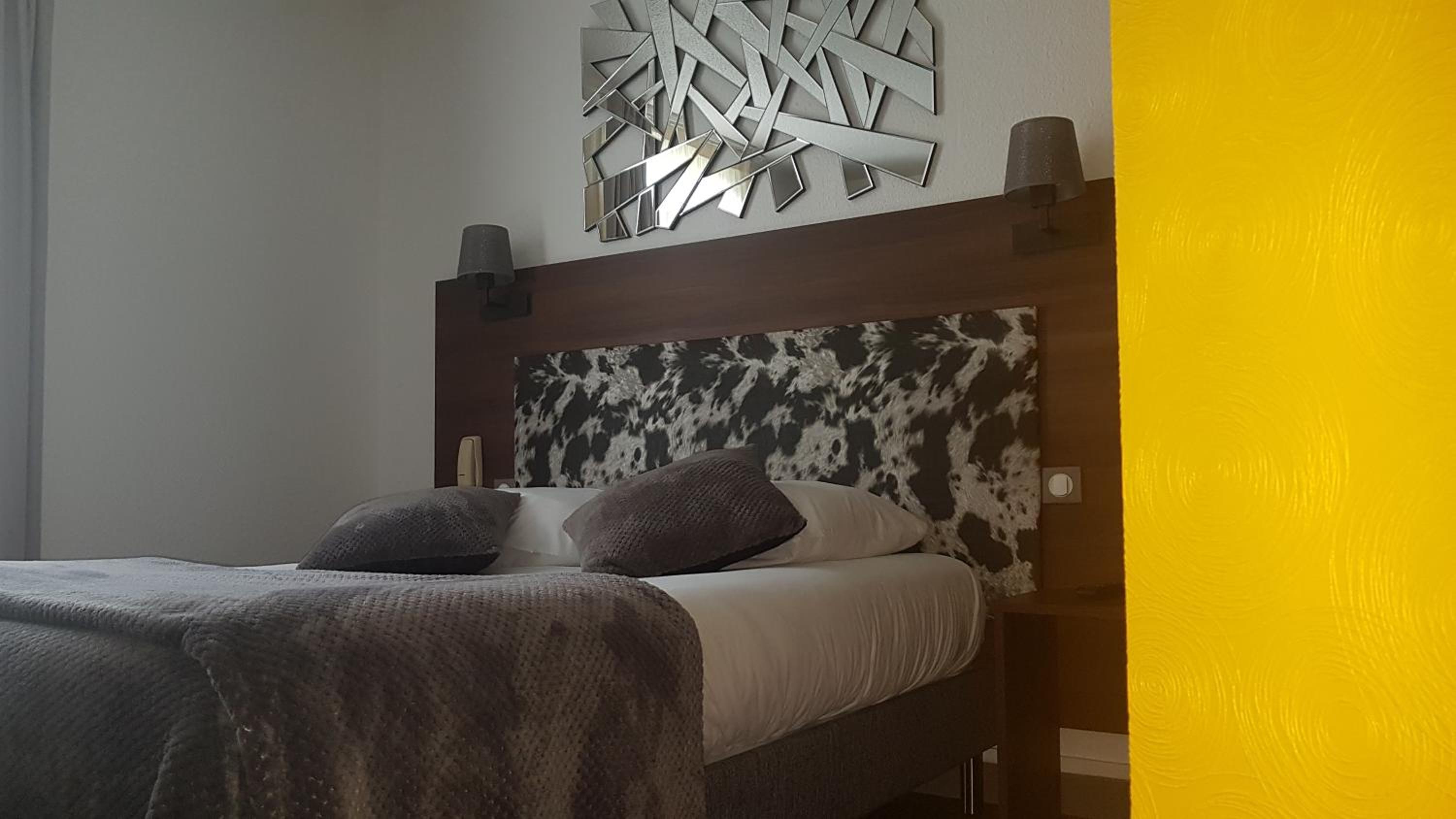 Double Room - Photo 9