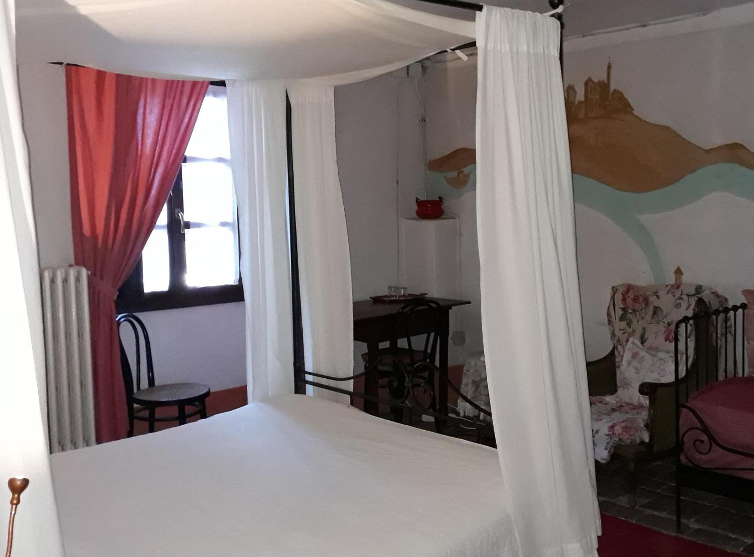 Double Room with Extra Bed - Photo 1