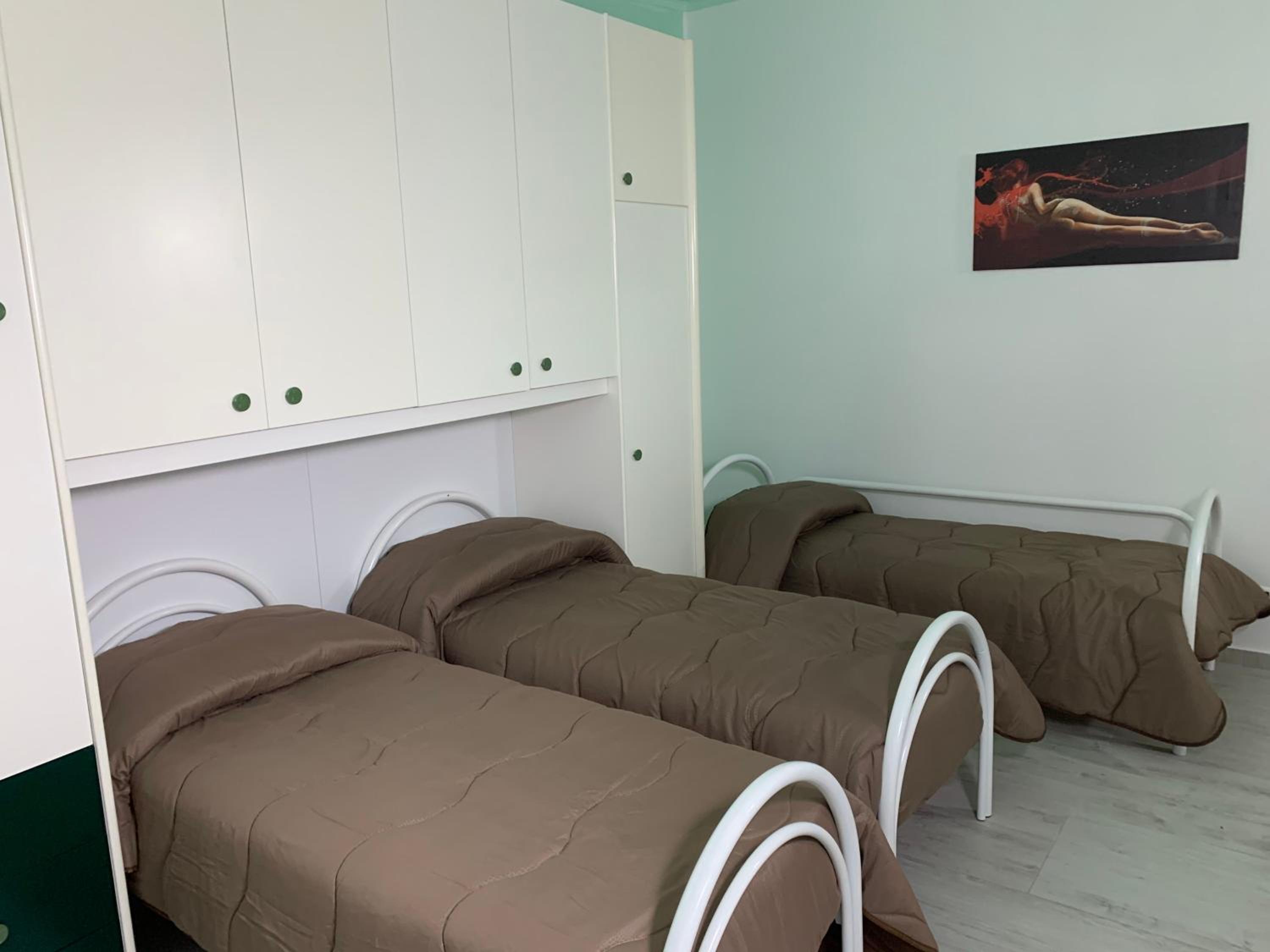 Classic Quadruple Room photo 2
