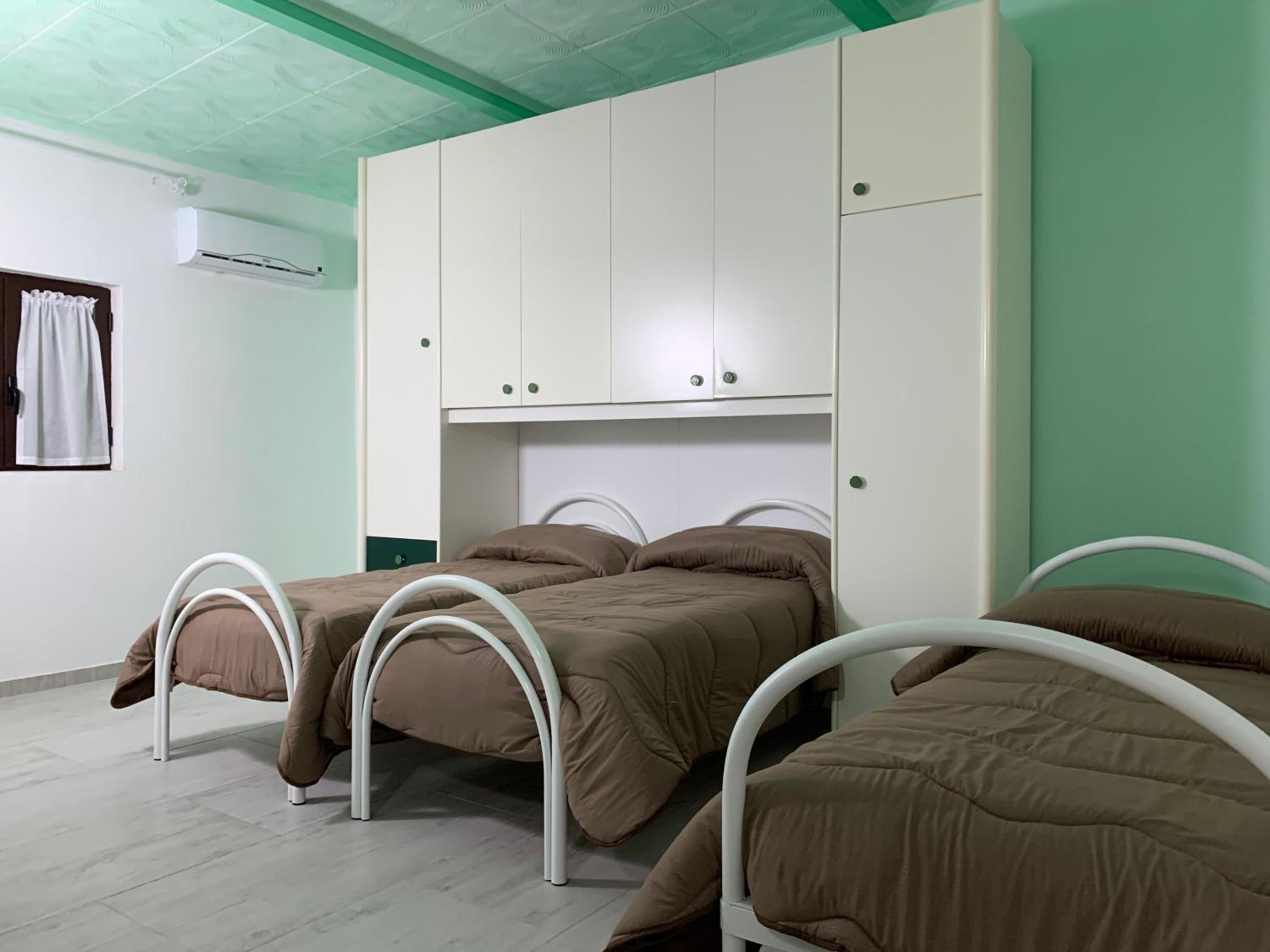Classic Quadruple Room photo 1