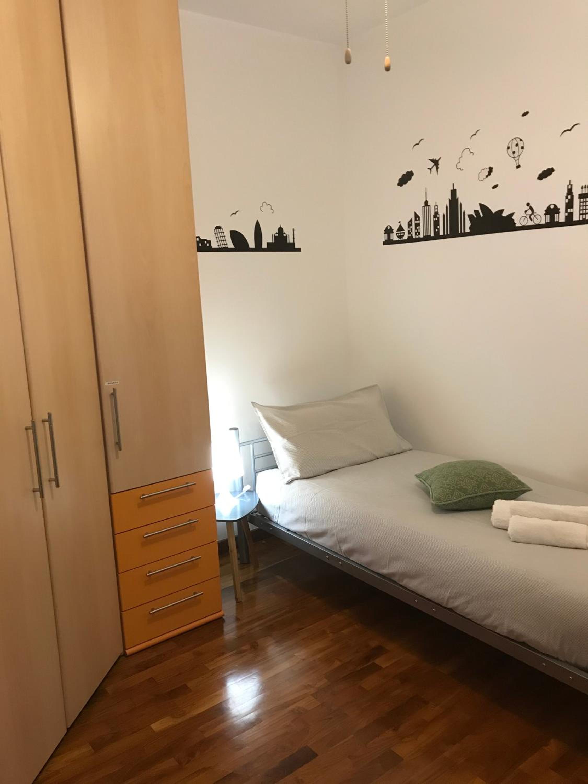 Single Room photo 1