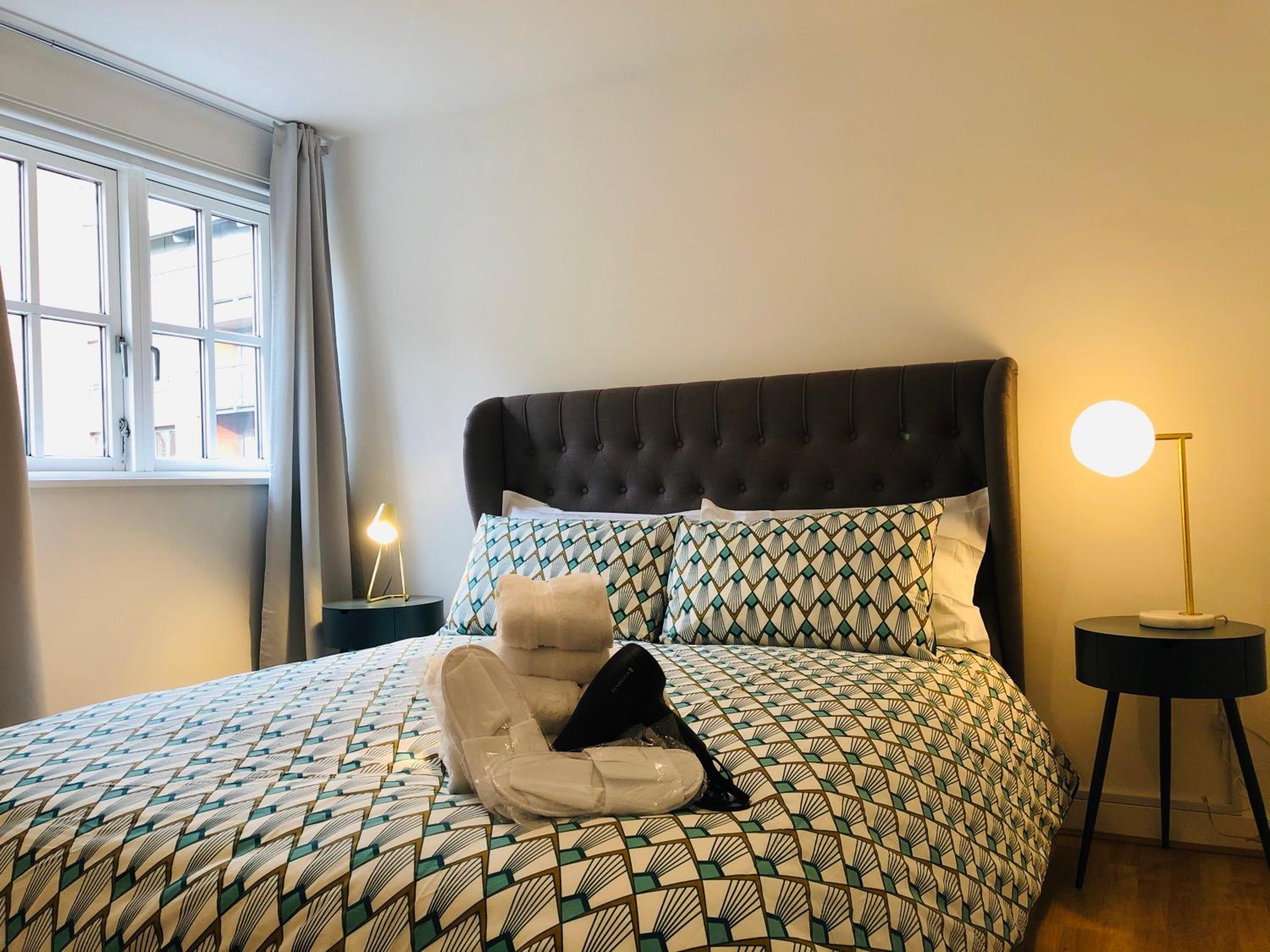 Deluxe Apartment