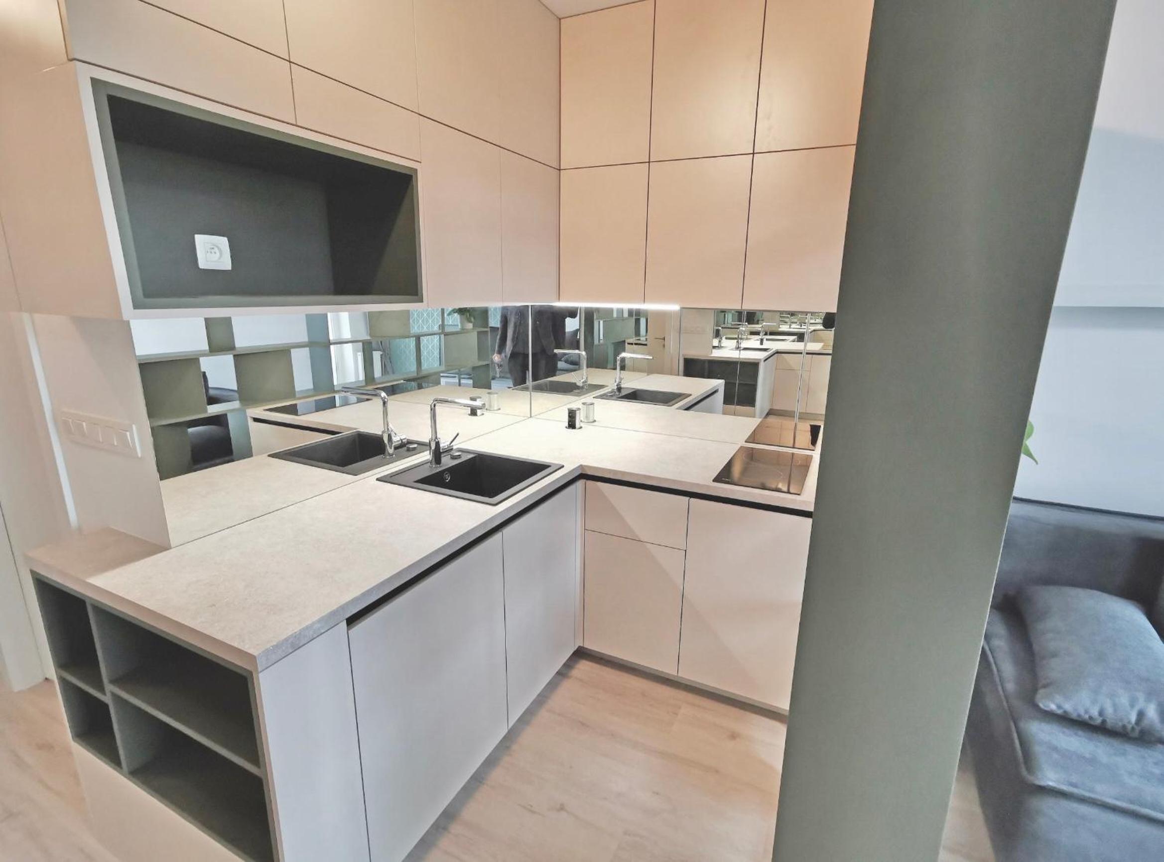 One-Bedroom Apartment - Photo 6