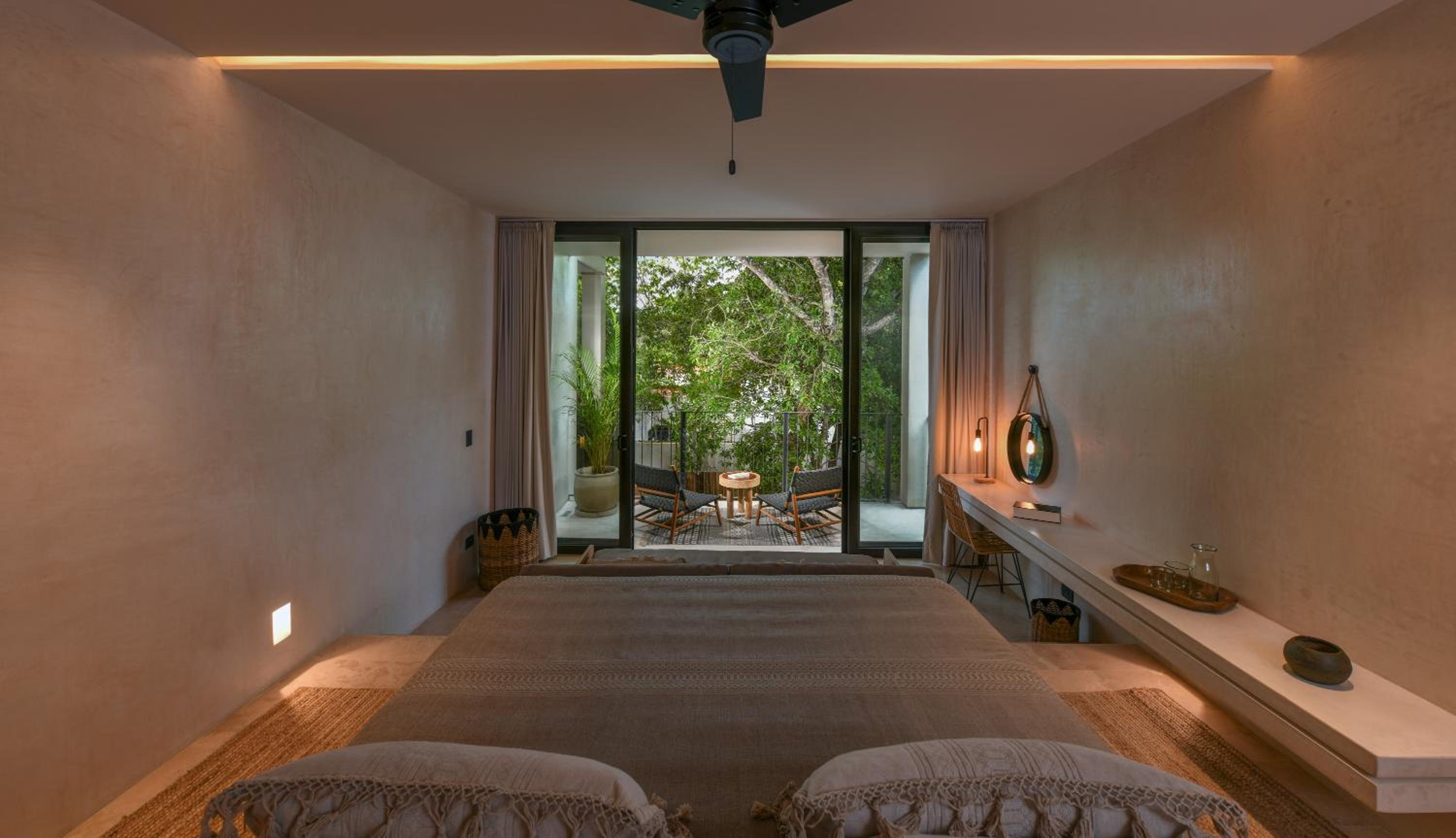 King Suite with Terrace and Garden - Photo 1