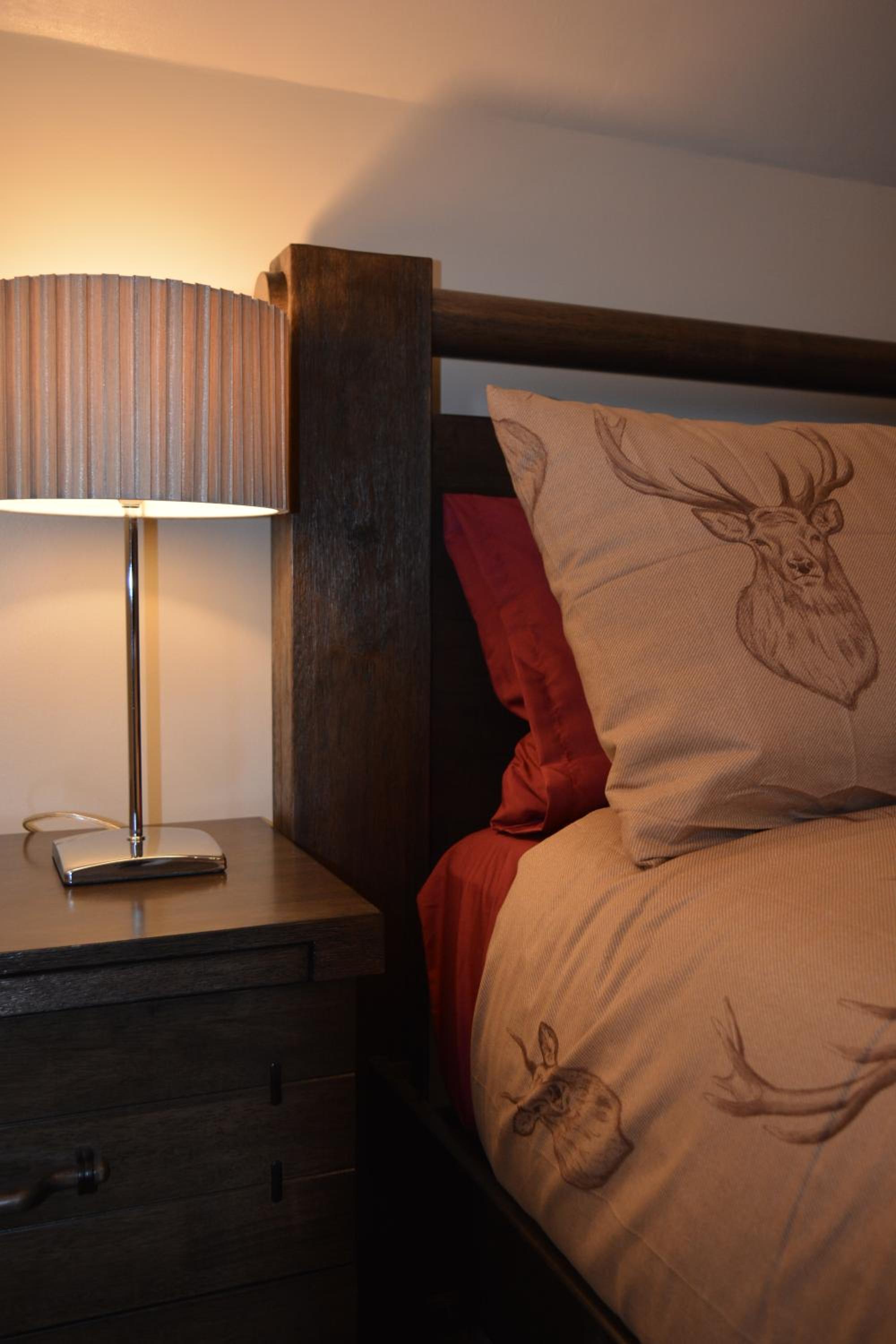 Deluxe Room - Photo 6