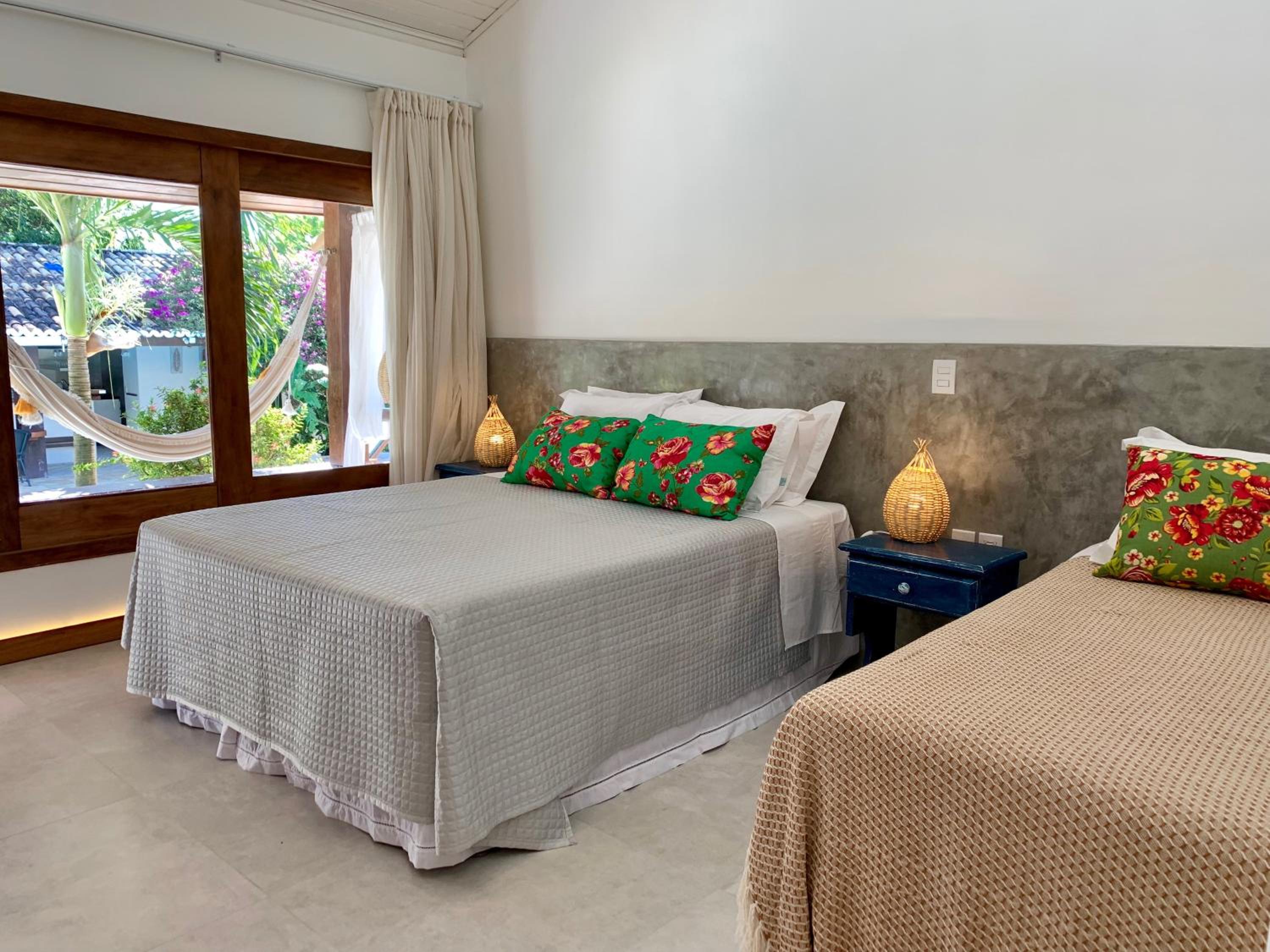 Triple Room with Pool View