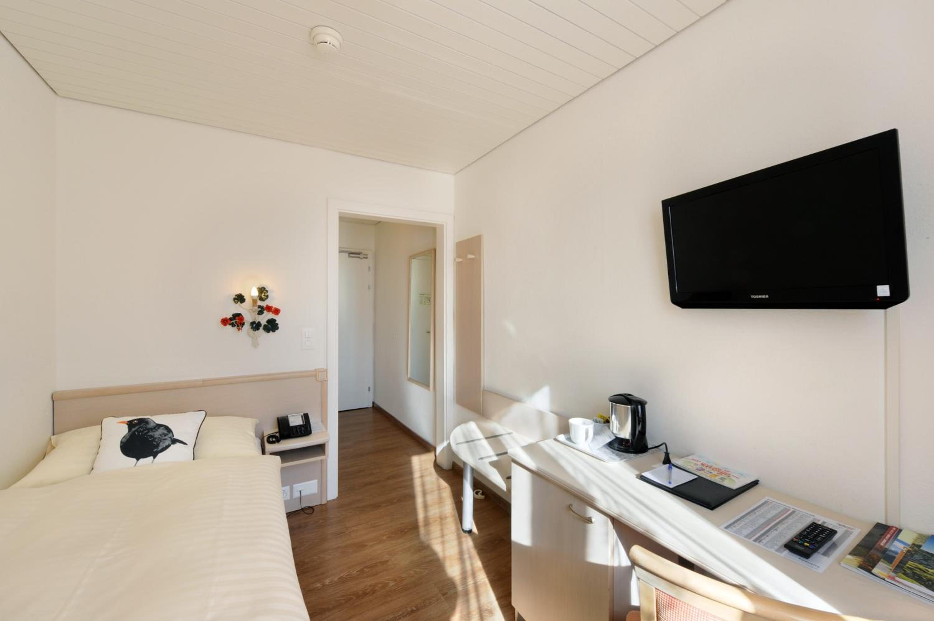 Single Room - Photo 4