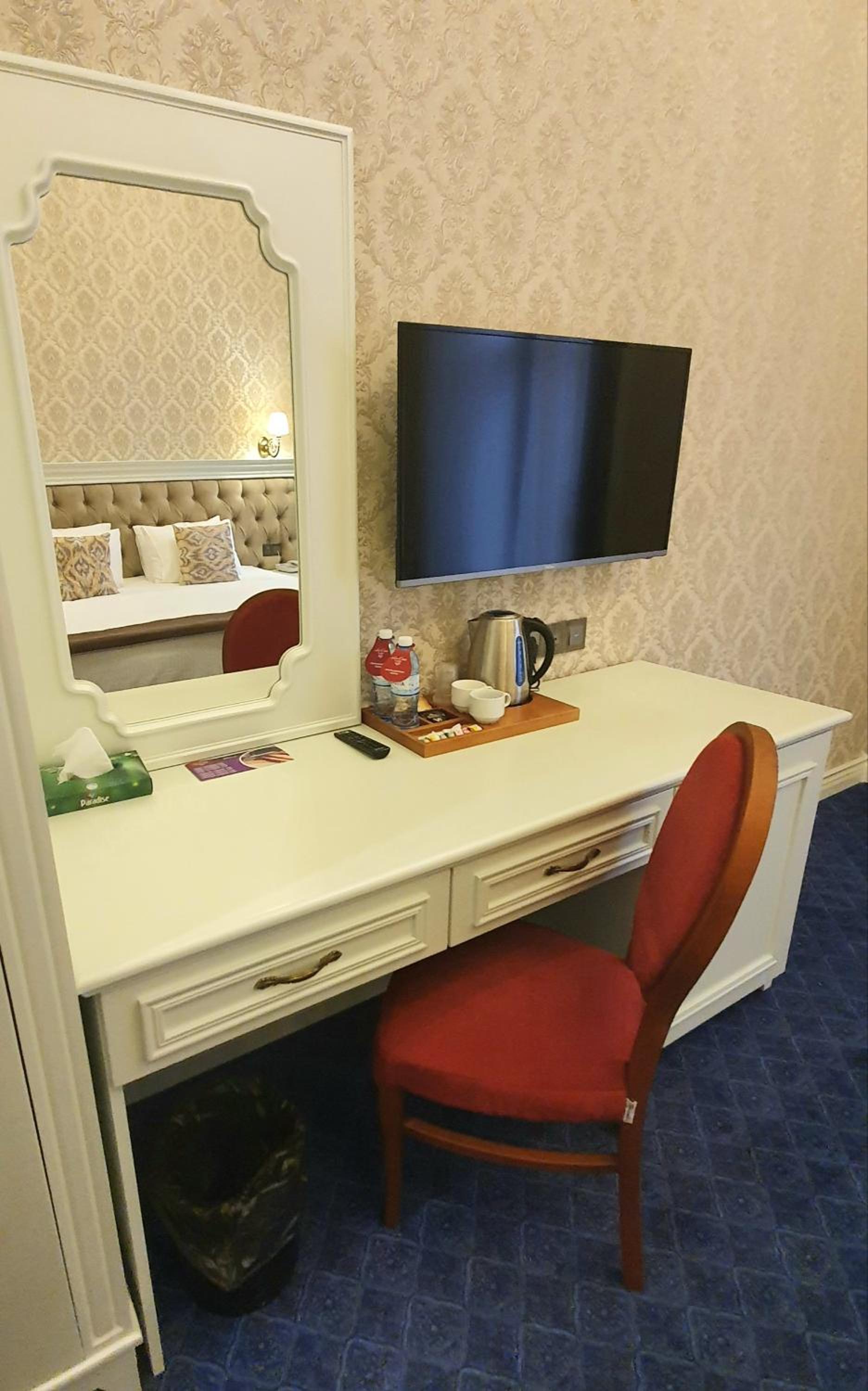 Standard Double or Twin Room photo 1