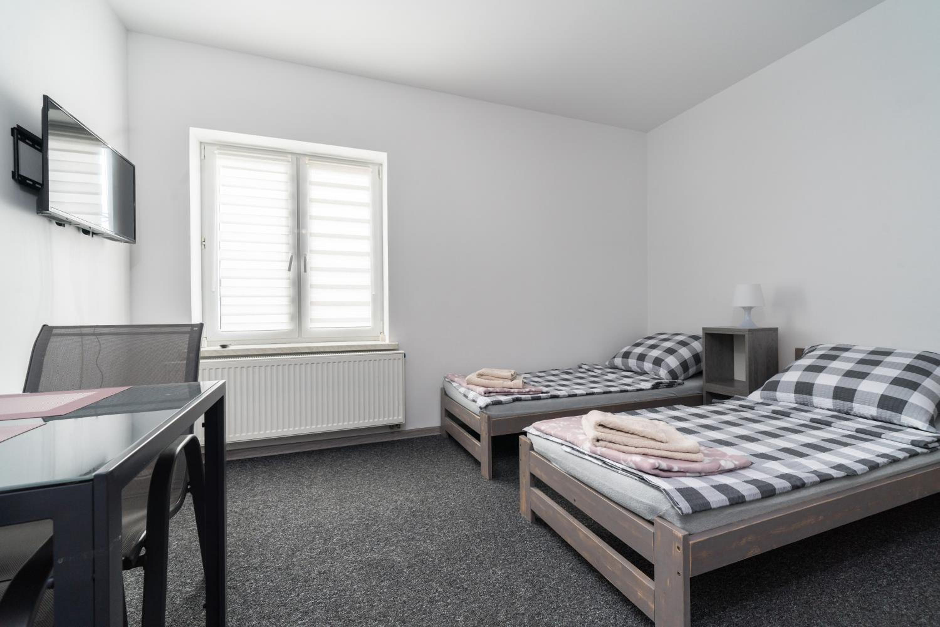 Double Room with Shared Bathroom photo 2